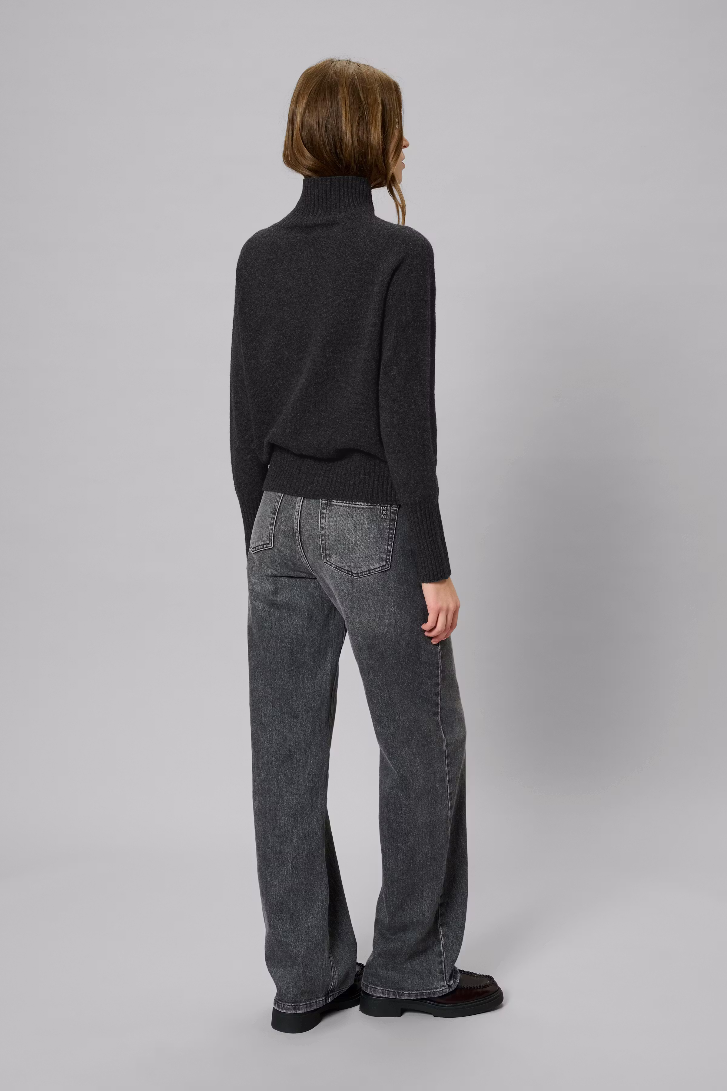 MWTracy High Neck pullover in 100% wool LOOKBOOK BACK 10705356-100379