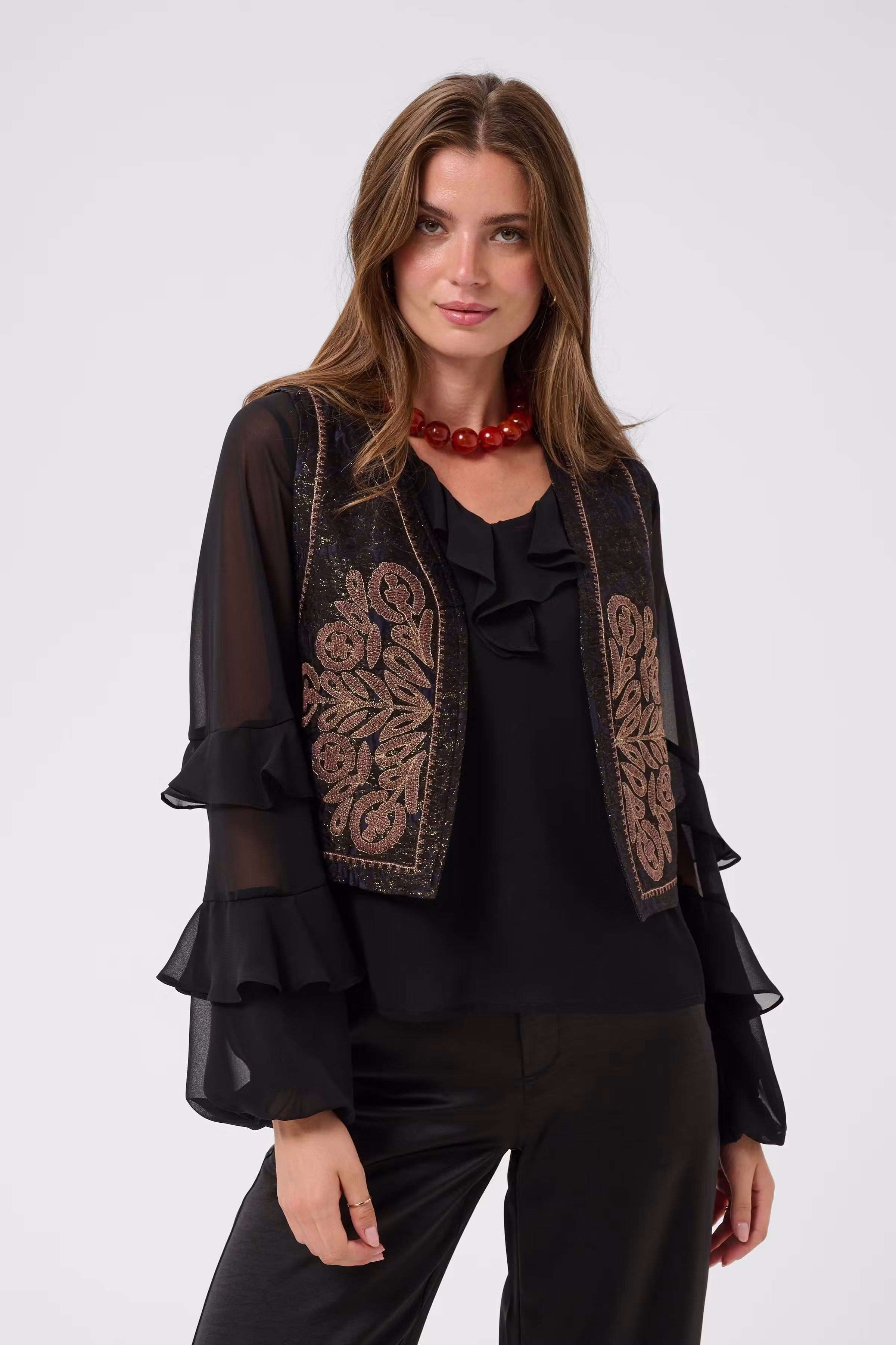 CRGitta Vest LOOKBOOK FRONT 10615569-1000160