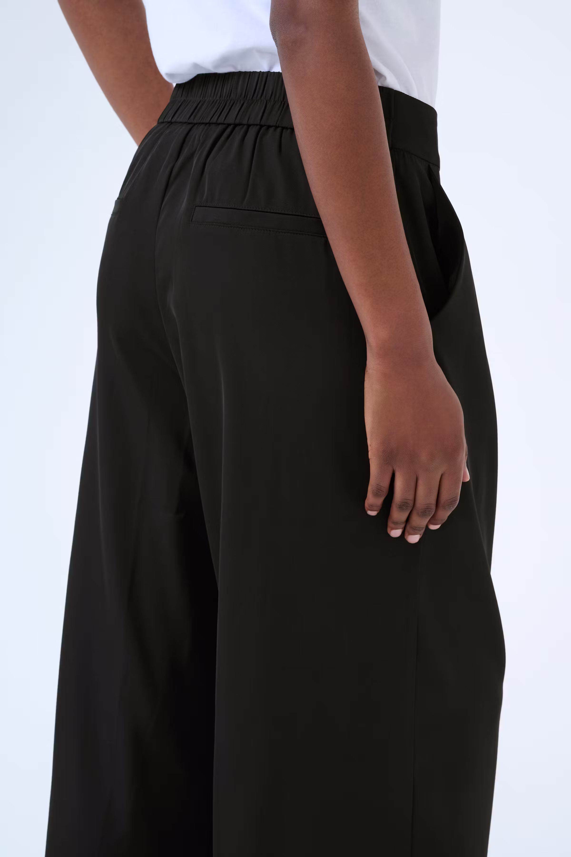 KAmille Broek LOOKBOOK DETAIL 10508670-100121