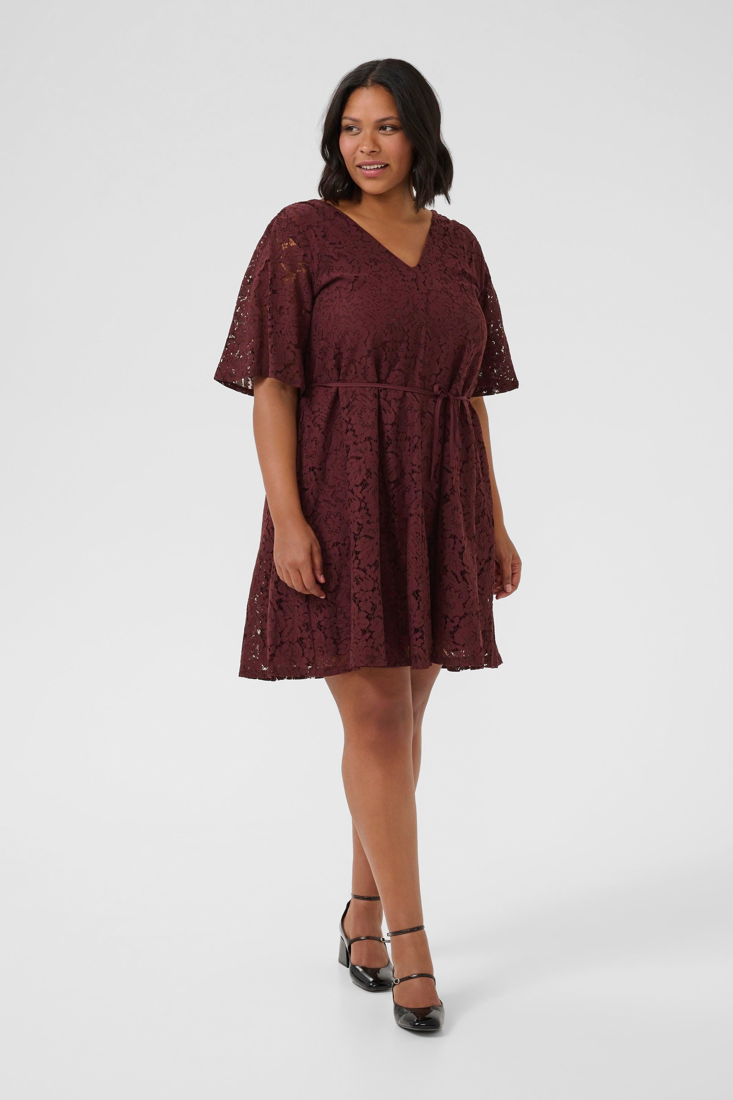 KCnima Dress LOOKBOOK FRONT 10583475-191619