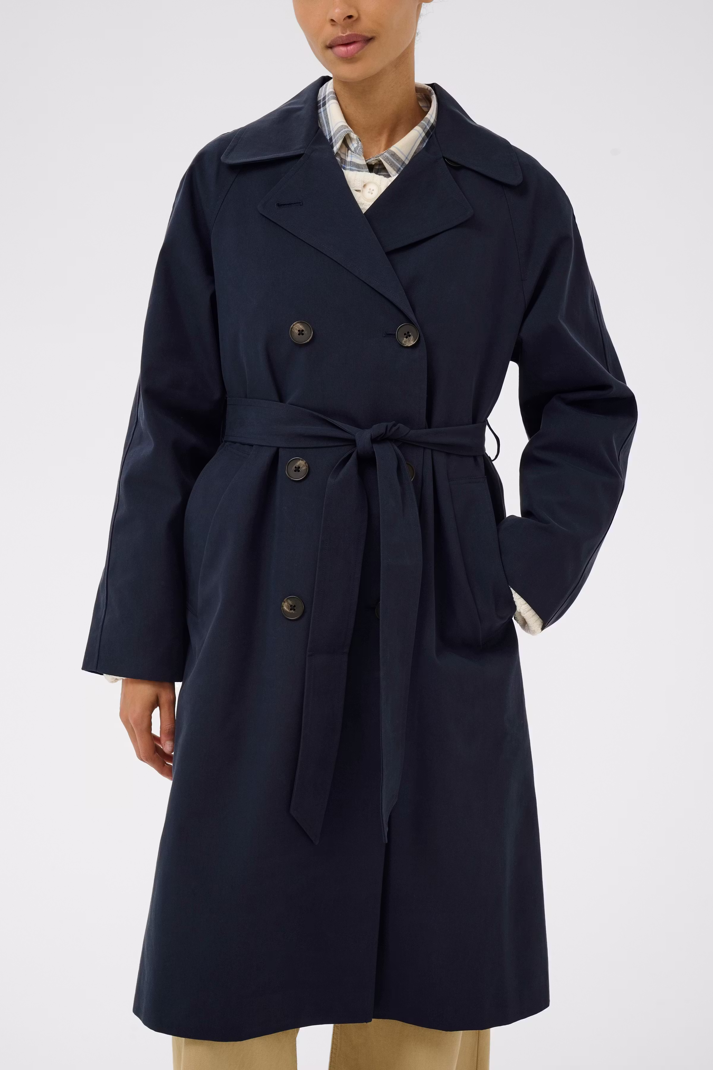 AubriePW Kappa LOOKBOOK DETAIL 30310477-194013