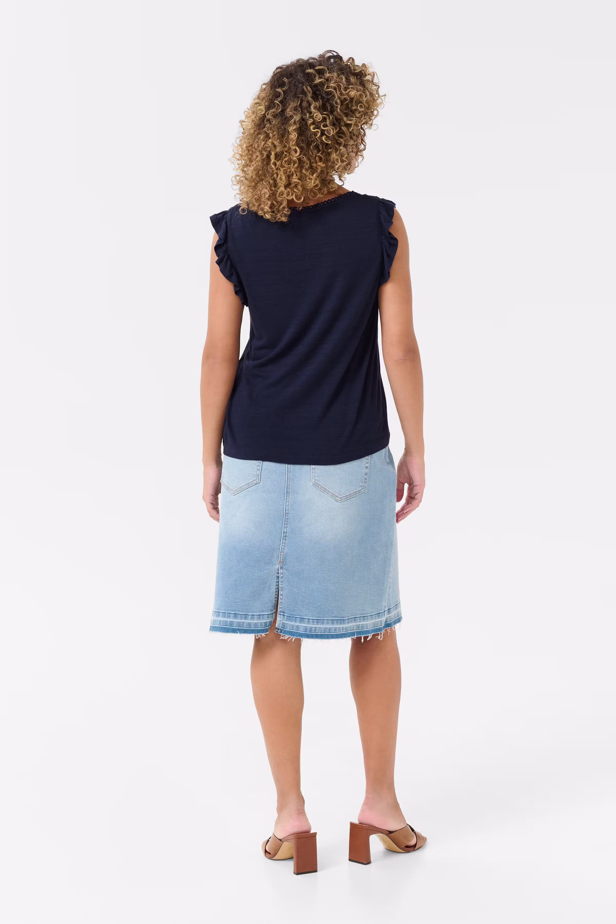 CRLuna Top LOOKBOOK BACK 10609810-193923