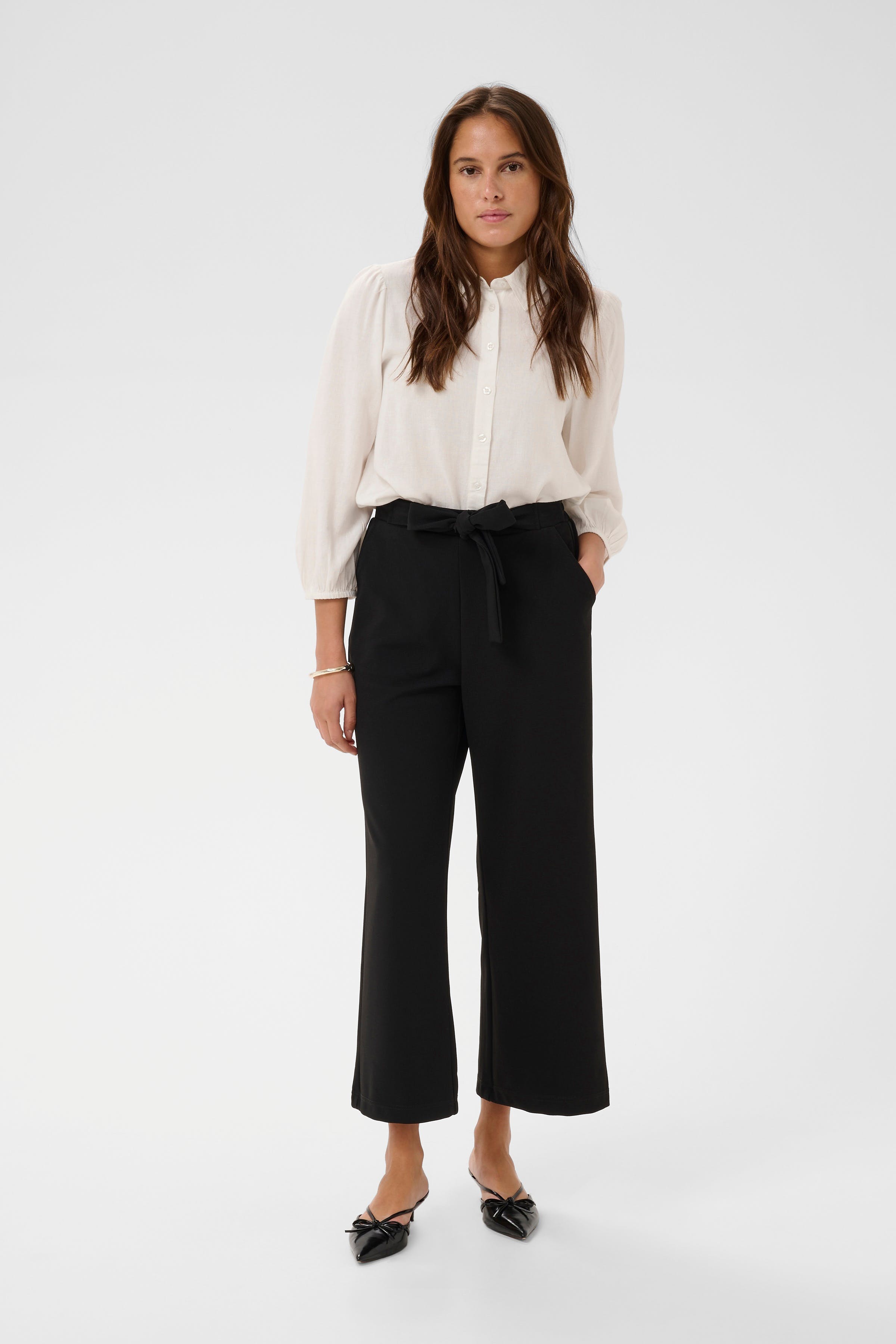 KAphoebe Trousers LOOKBOOK FRONT 10511244-100121