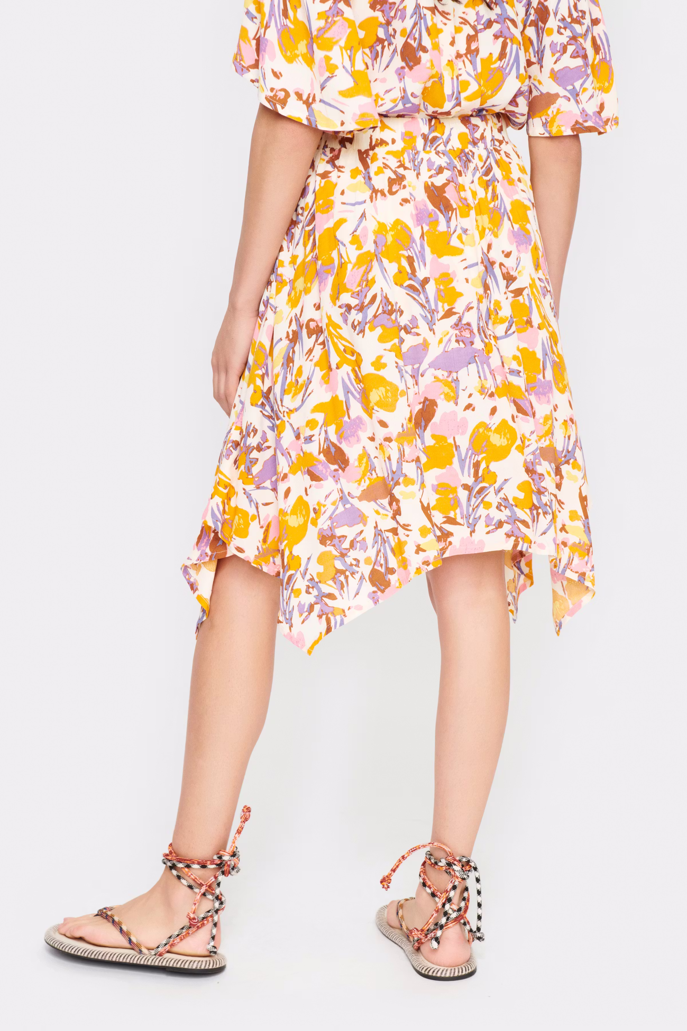 EikoSZ Skirt LOOKBOOK BACK 30513203-302854