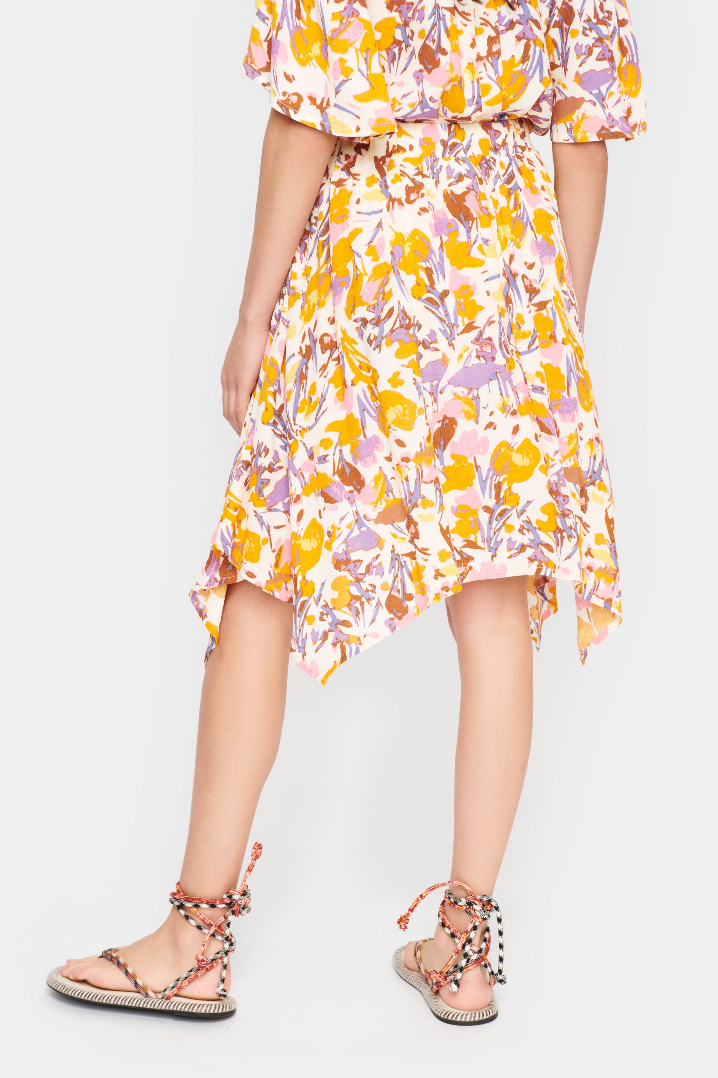 EikoSZ Rock LOOKBOOK BACK 30513203-302854