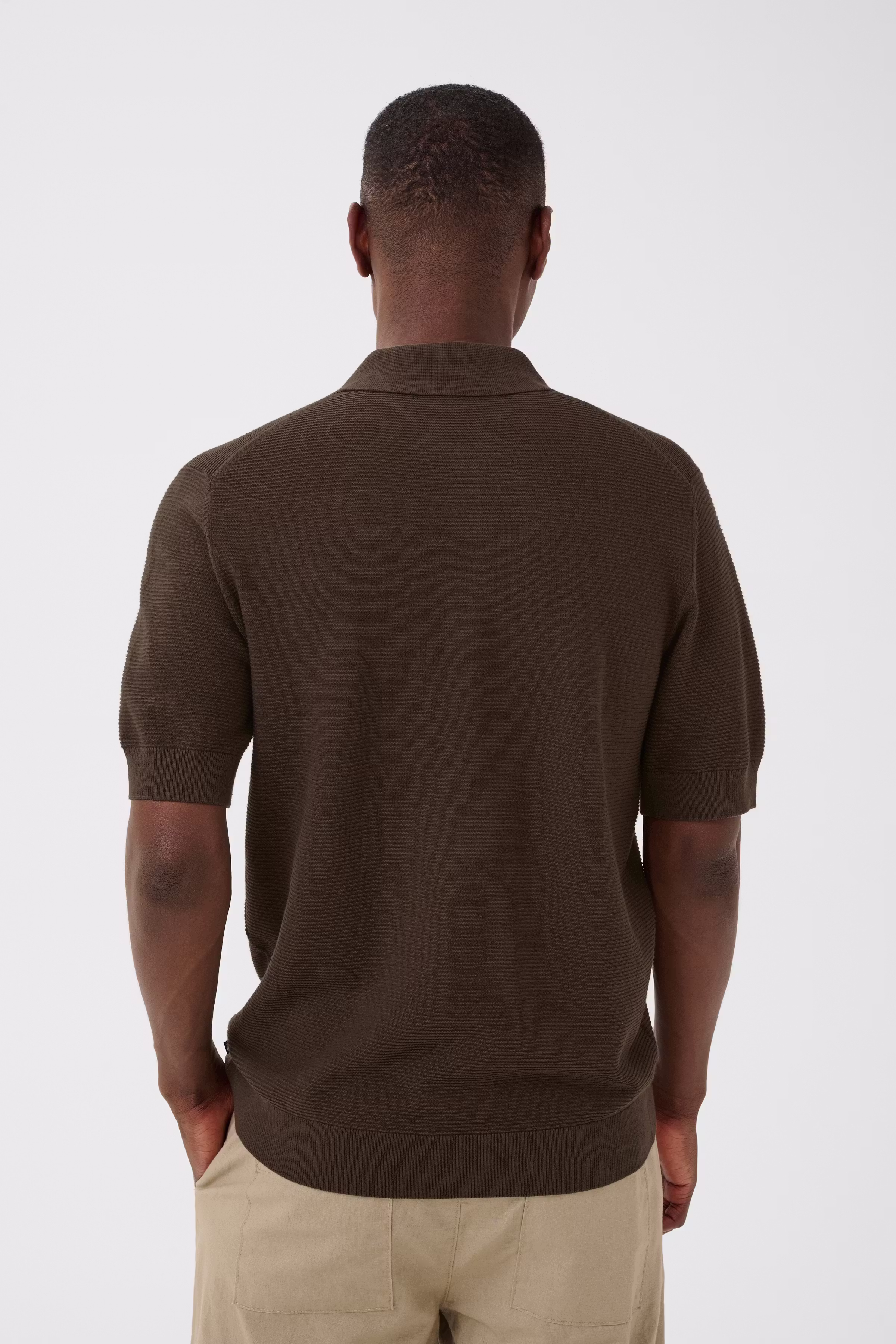 MApolo Poloshirt LOOKBOOK BACK 30209117-190812