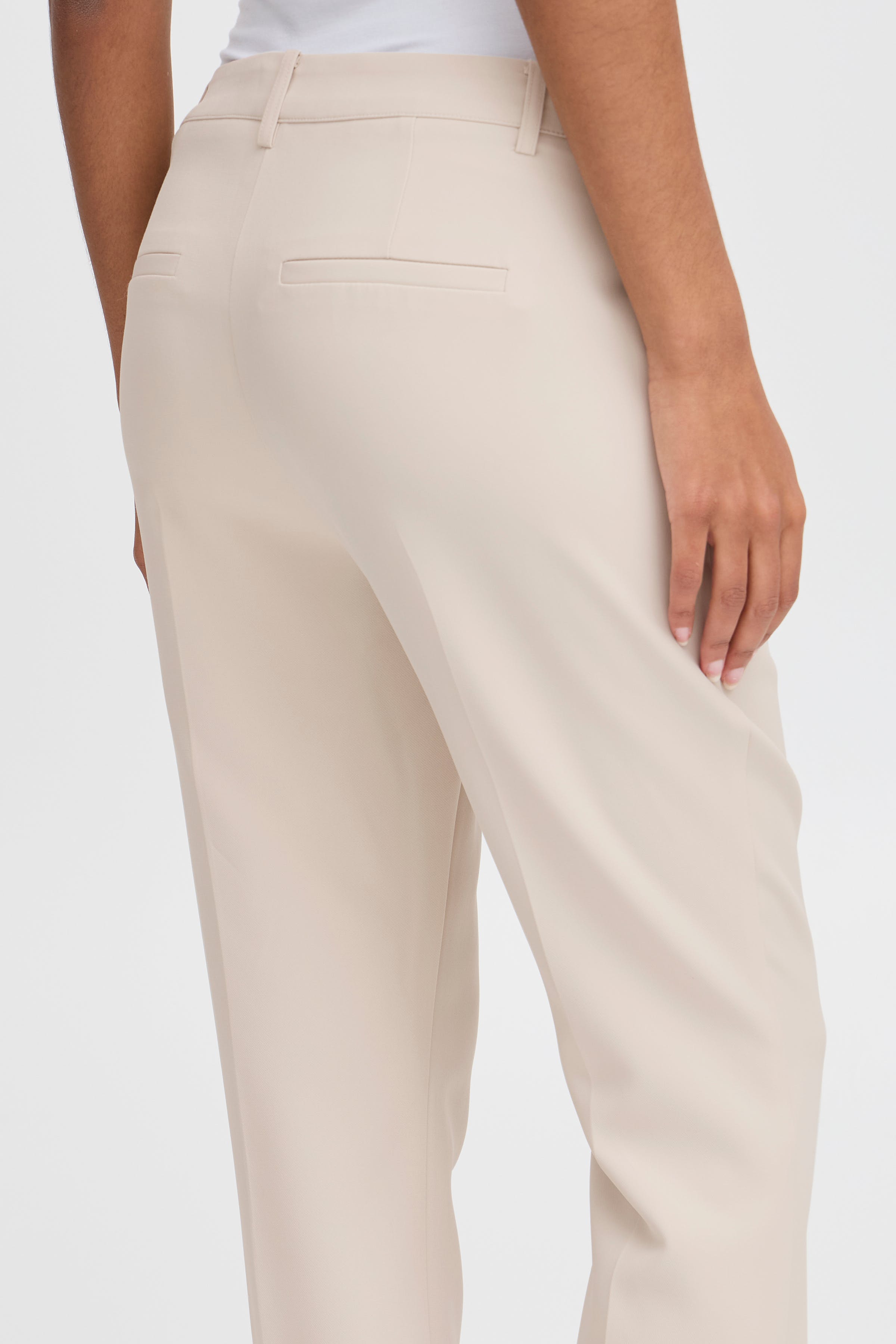 IHLEXI Trousers LOOKBOOK DETAIL 20111211-130401