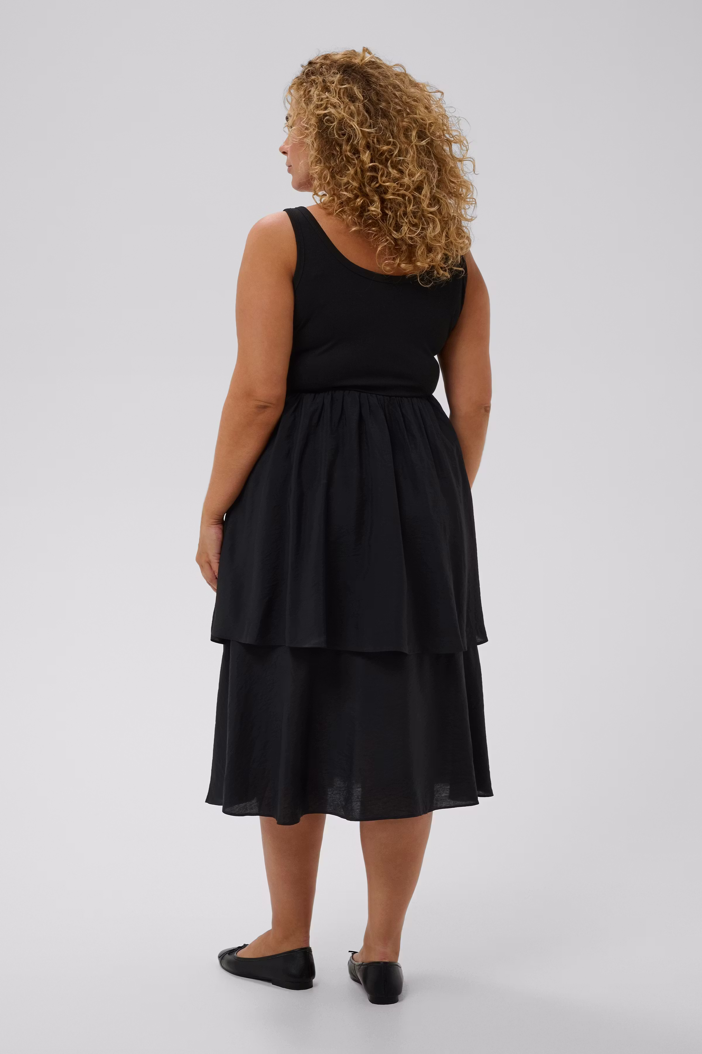 KCerina Kjole LOOKBOOK BACK 10584151-100121