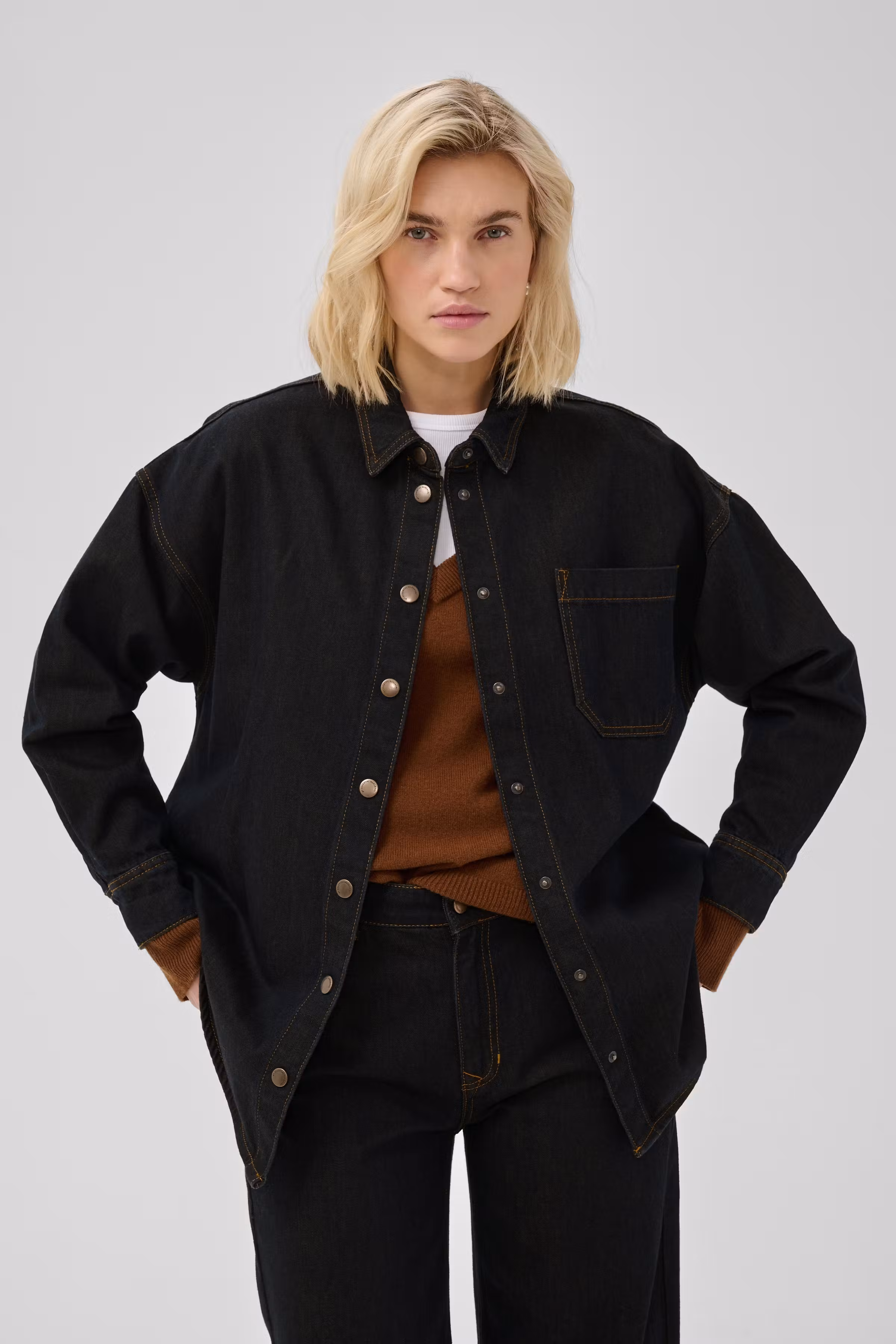 MWSinna Skjorta LOOKBOOK FRONT 10705631-109776