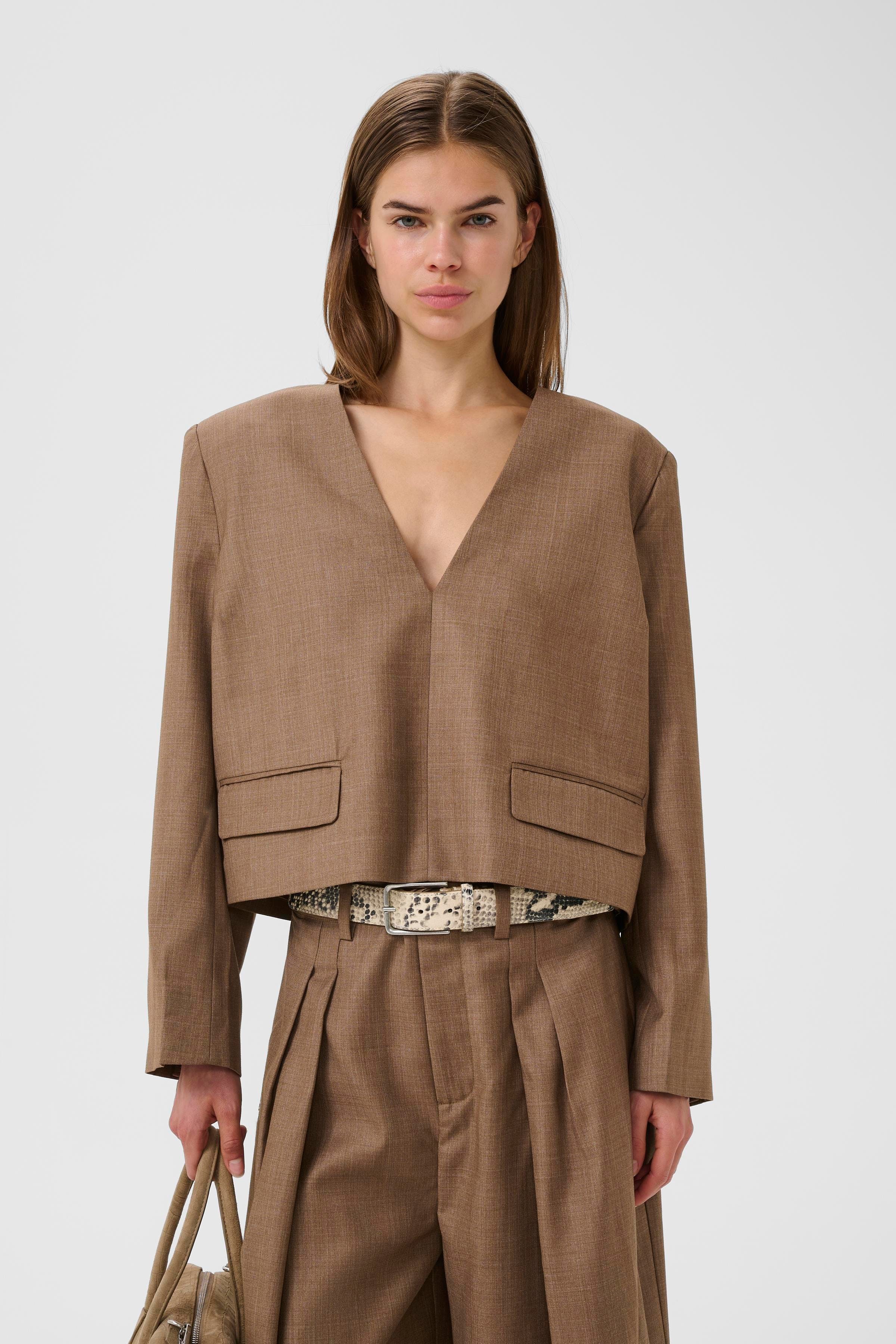 GZschany Blouse LOOKBOOK FRONT 10911041-181022