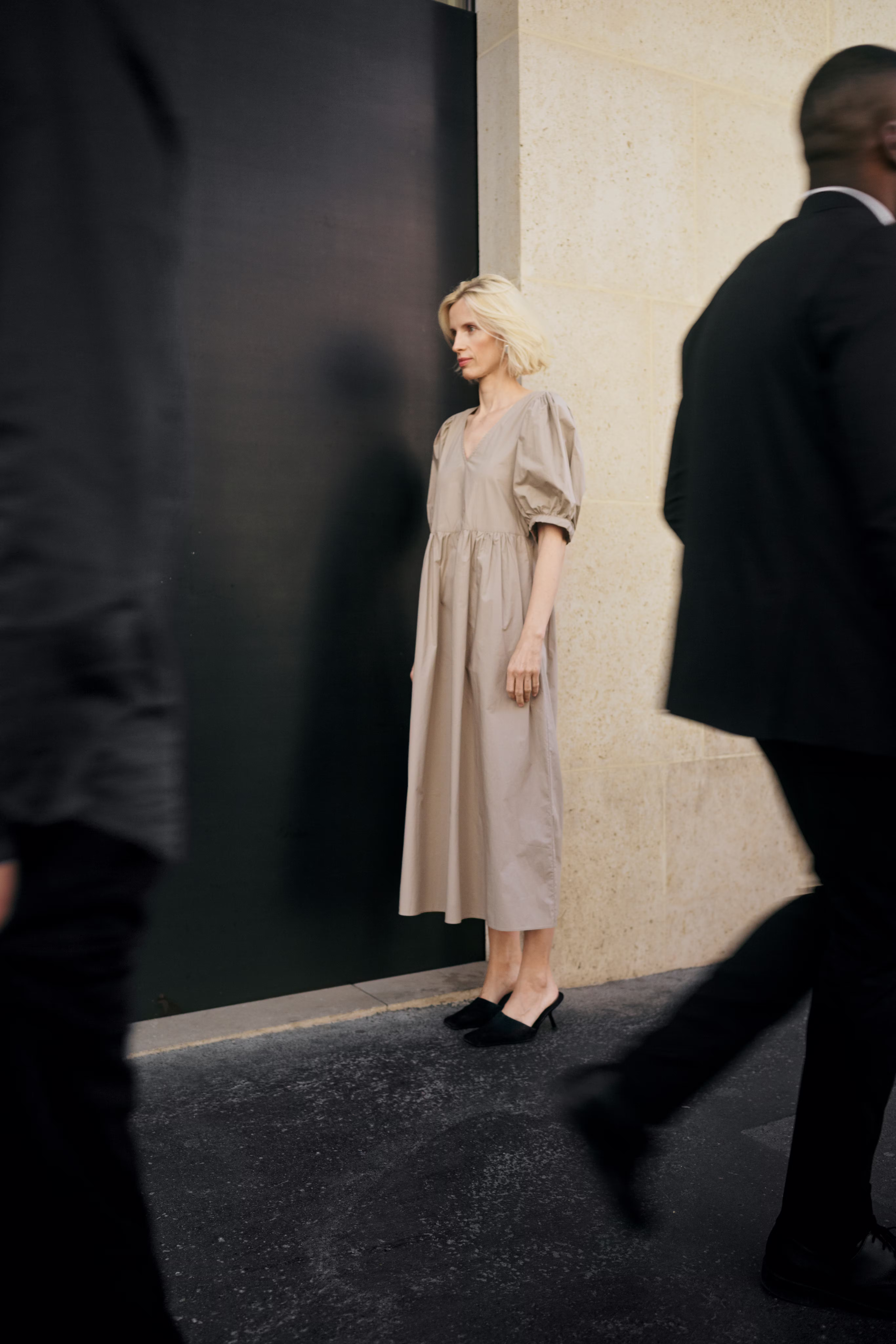 KBEnya Kleid LOCATION NONE 10105889-171112