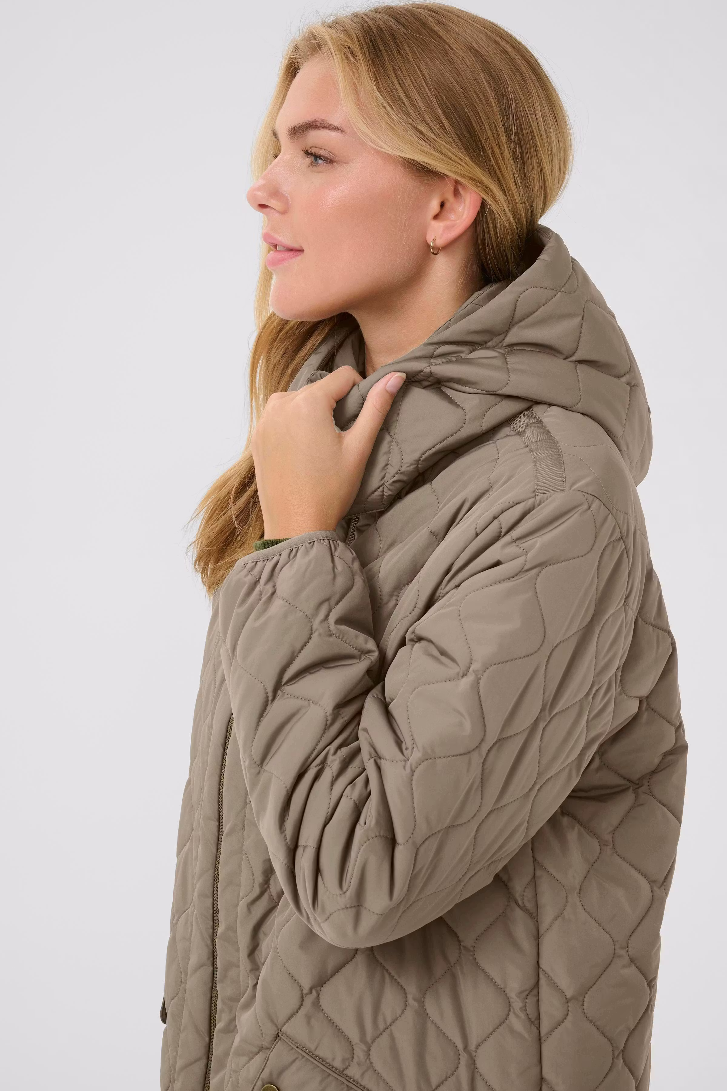 CRArwen Jacke LOOKBOOK DETAIL 10612773-180513