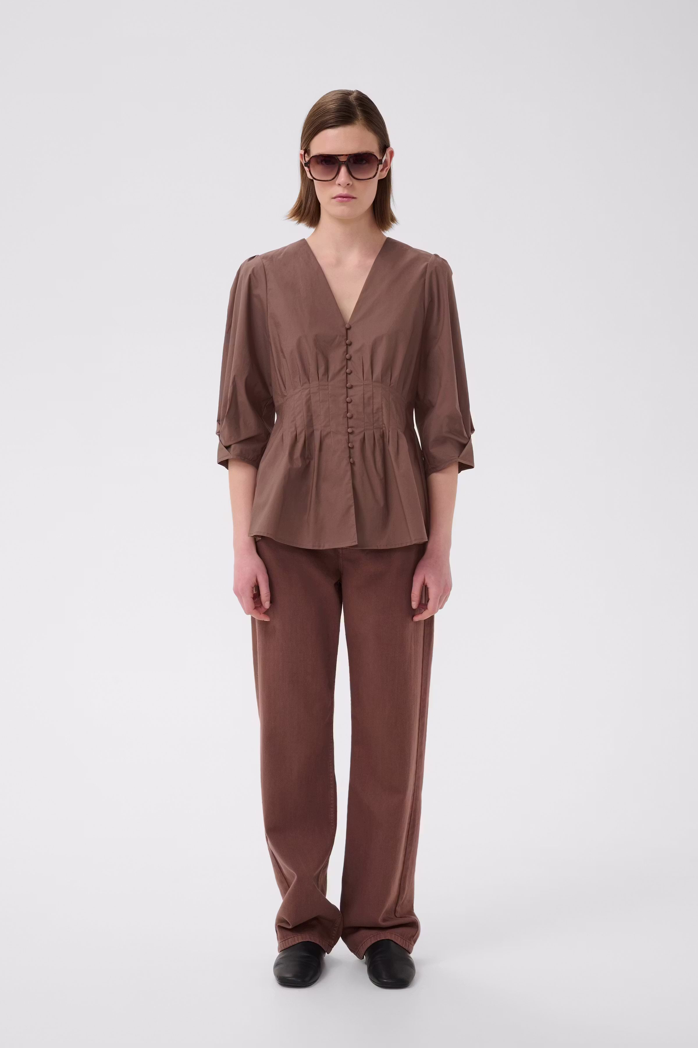 HAZEIW Top LOOKBOOK FRONT 30112710-181307