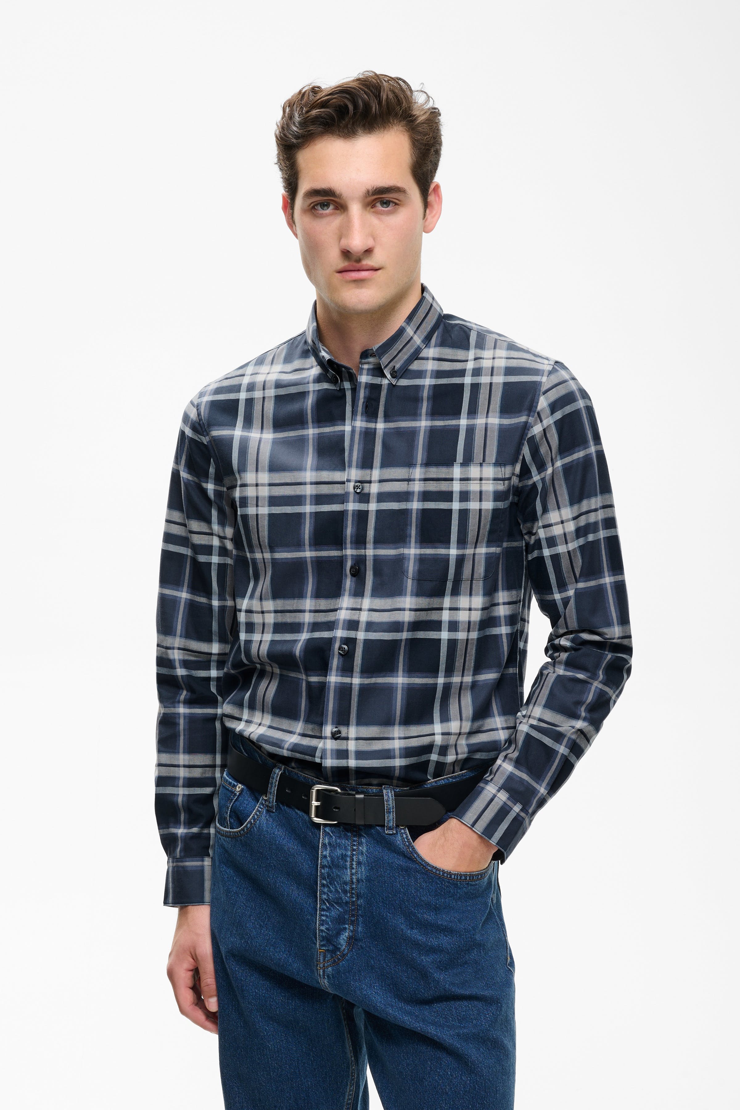 MAtrostol Shirt LOOKBOOK FRONT 30209335-194011