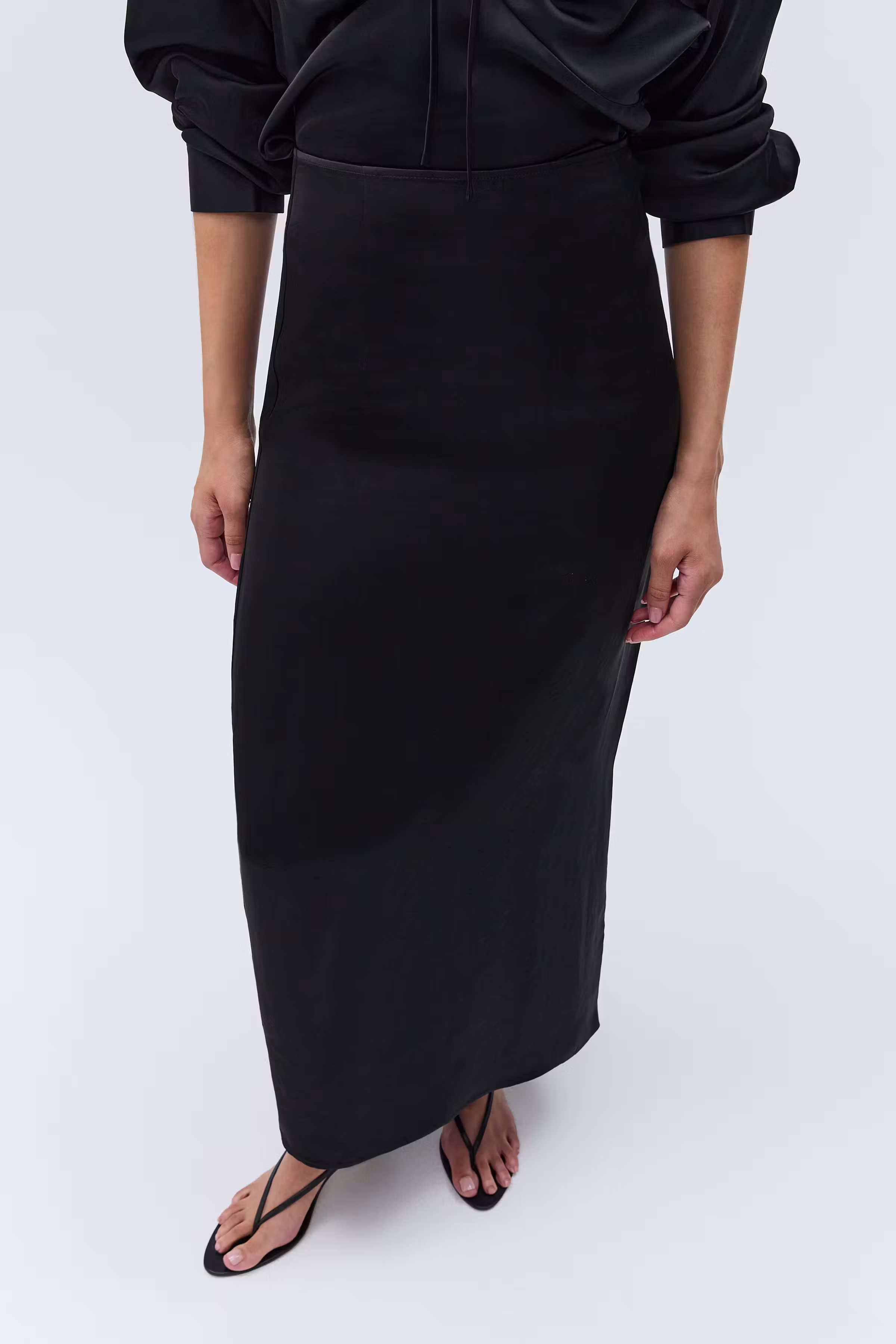 IOSage Skirt LOOKBOOK FRONT 30600796-BK999