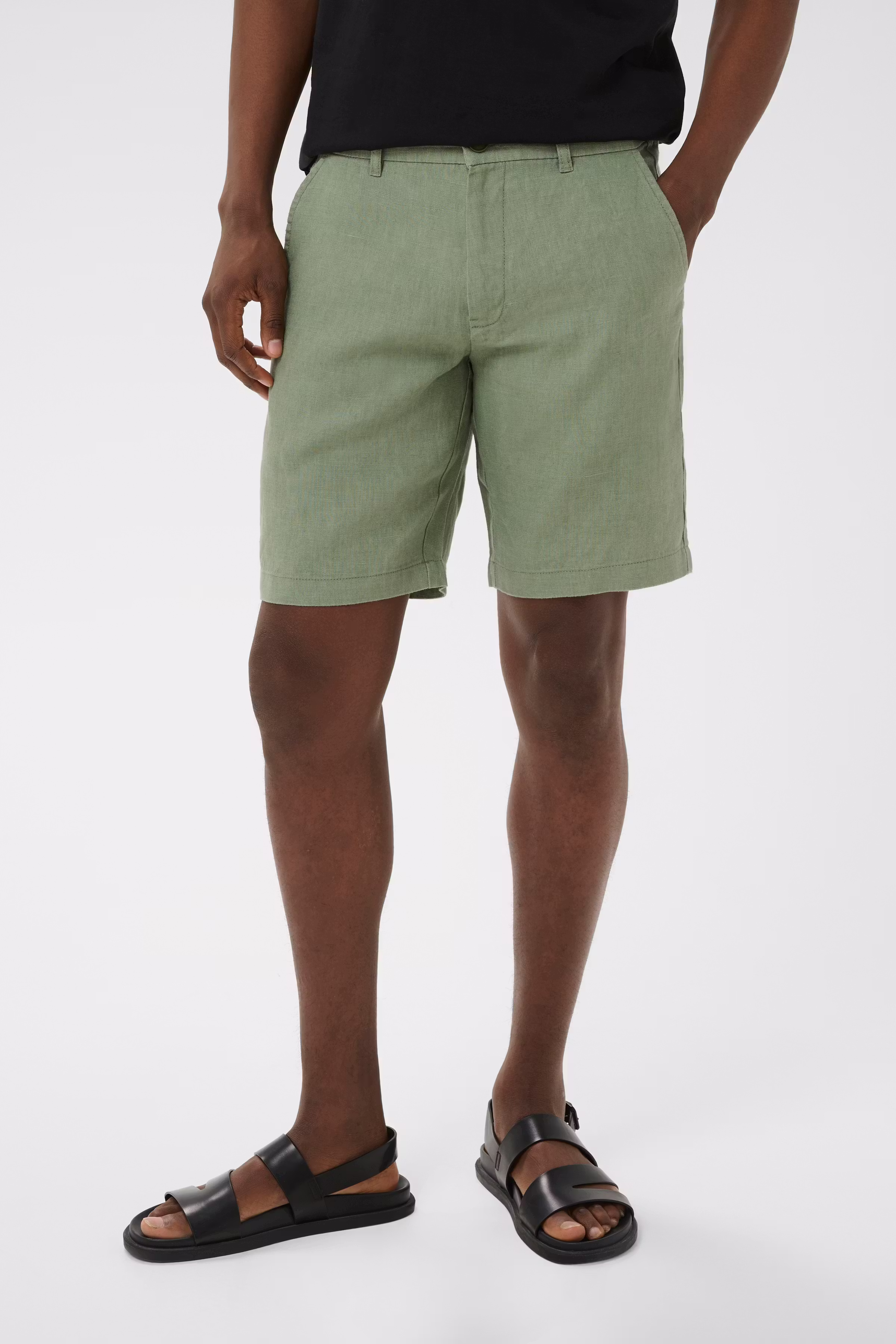 MAharlow Shorts LOOKBOOK FRONT 30209072-176212