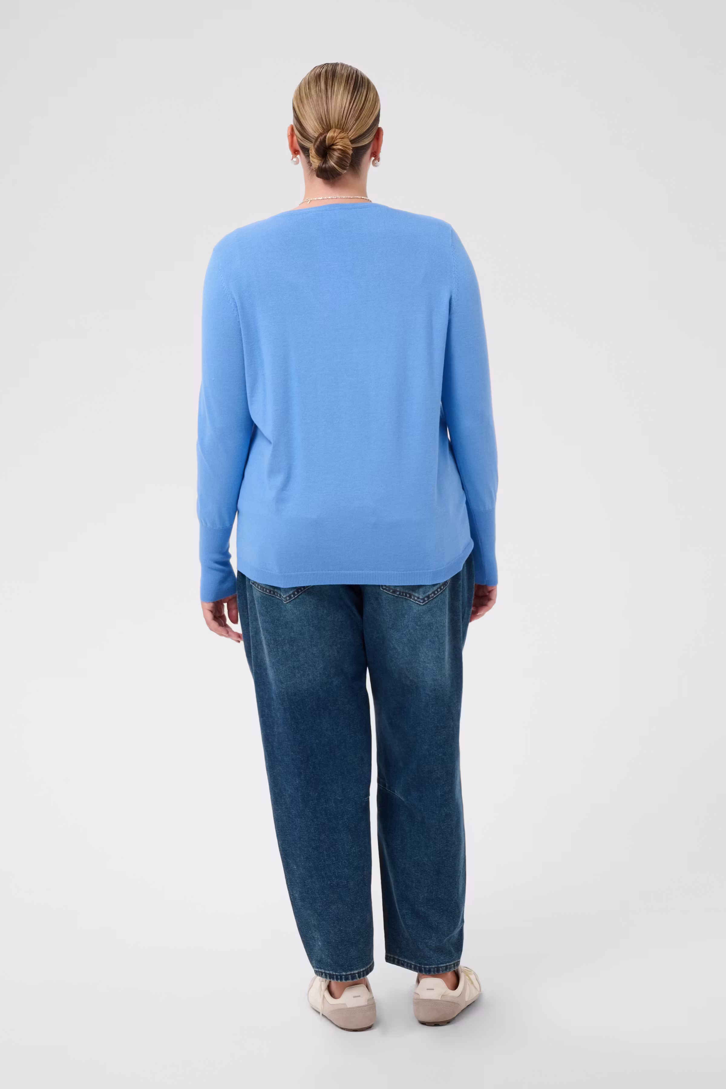 KClizzy Pullover LOOKBOOK BACK 10584452-164032