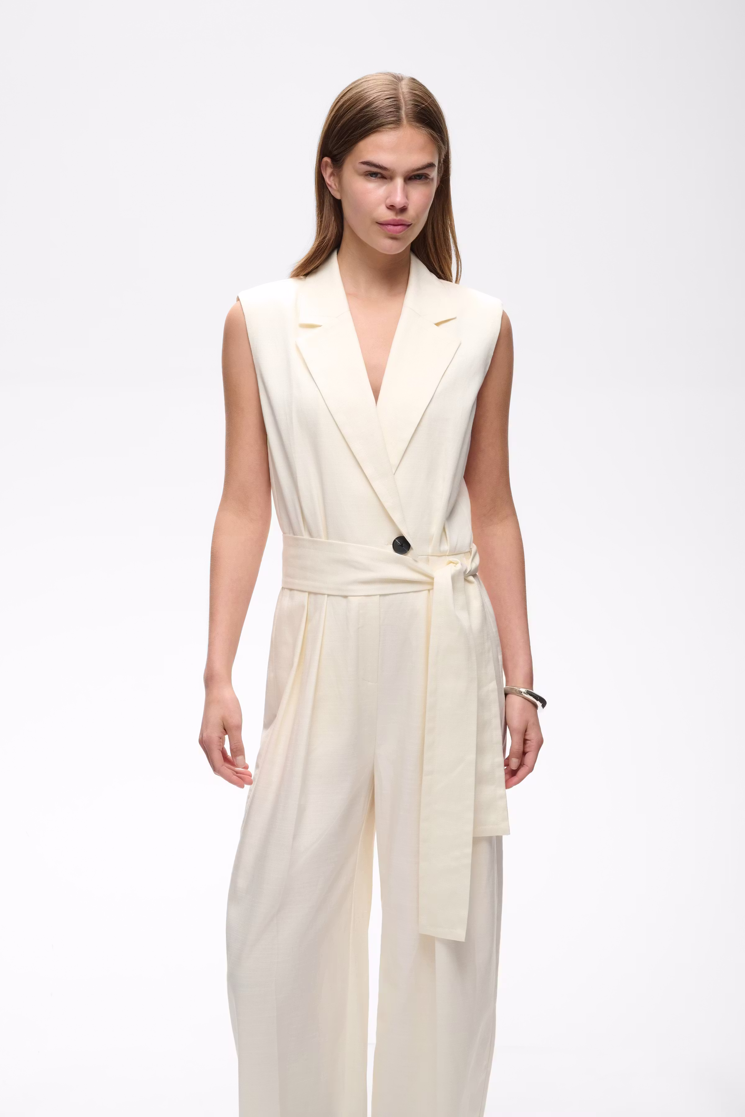 QUENTAIW Jumpsuit LOOKBOOK FRONT 30112665-120601