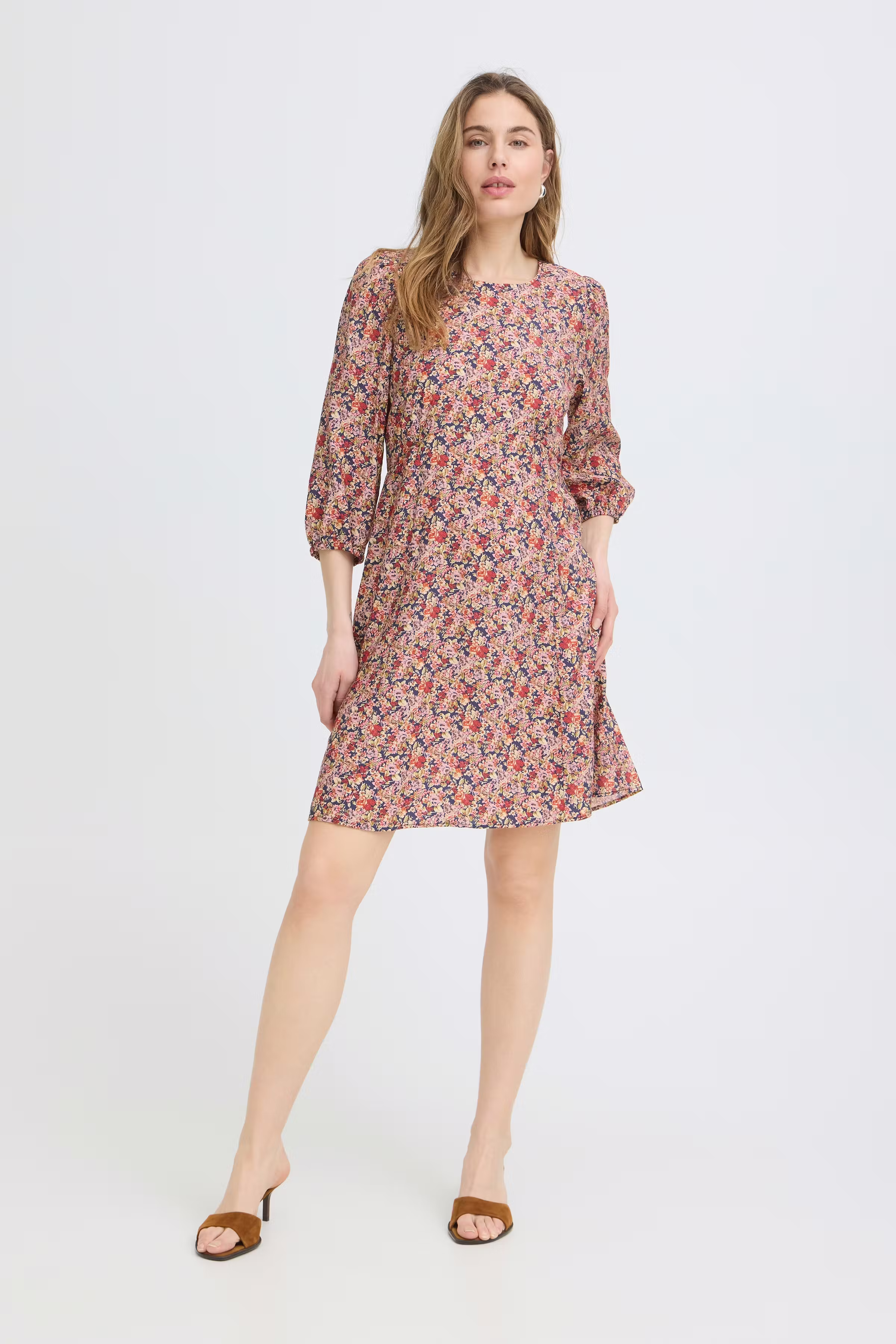 PZCELLY Kjole LOOKBOOK FRONT 50210515-151712