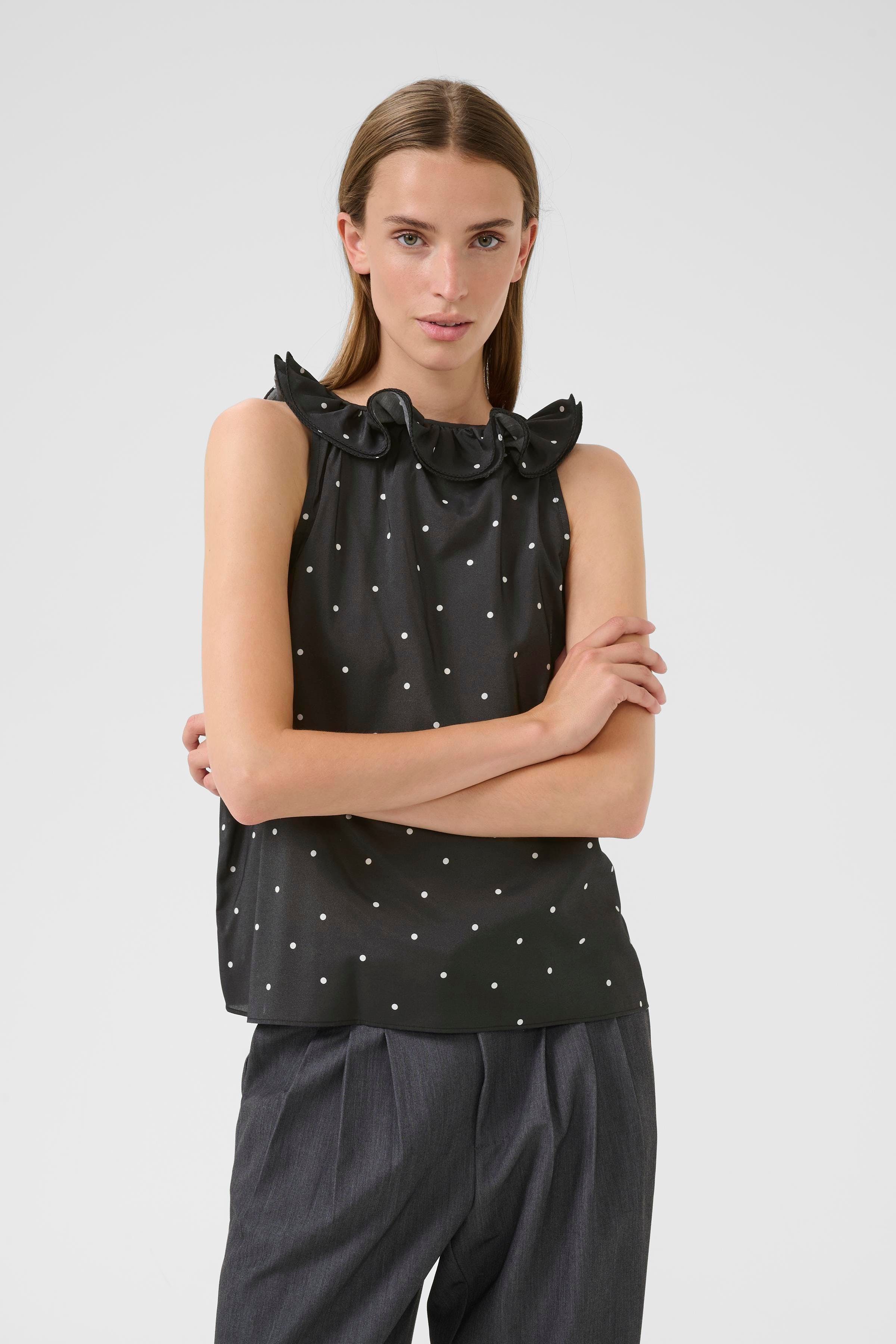 KBCaroline Top LOOKBOOK FRONT 10105720-108862