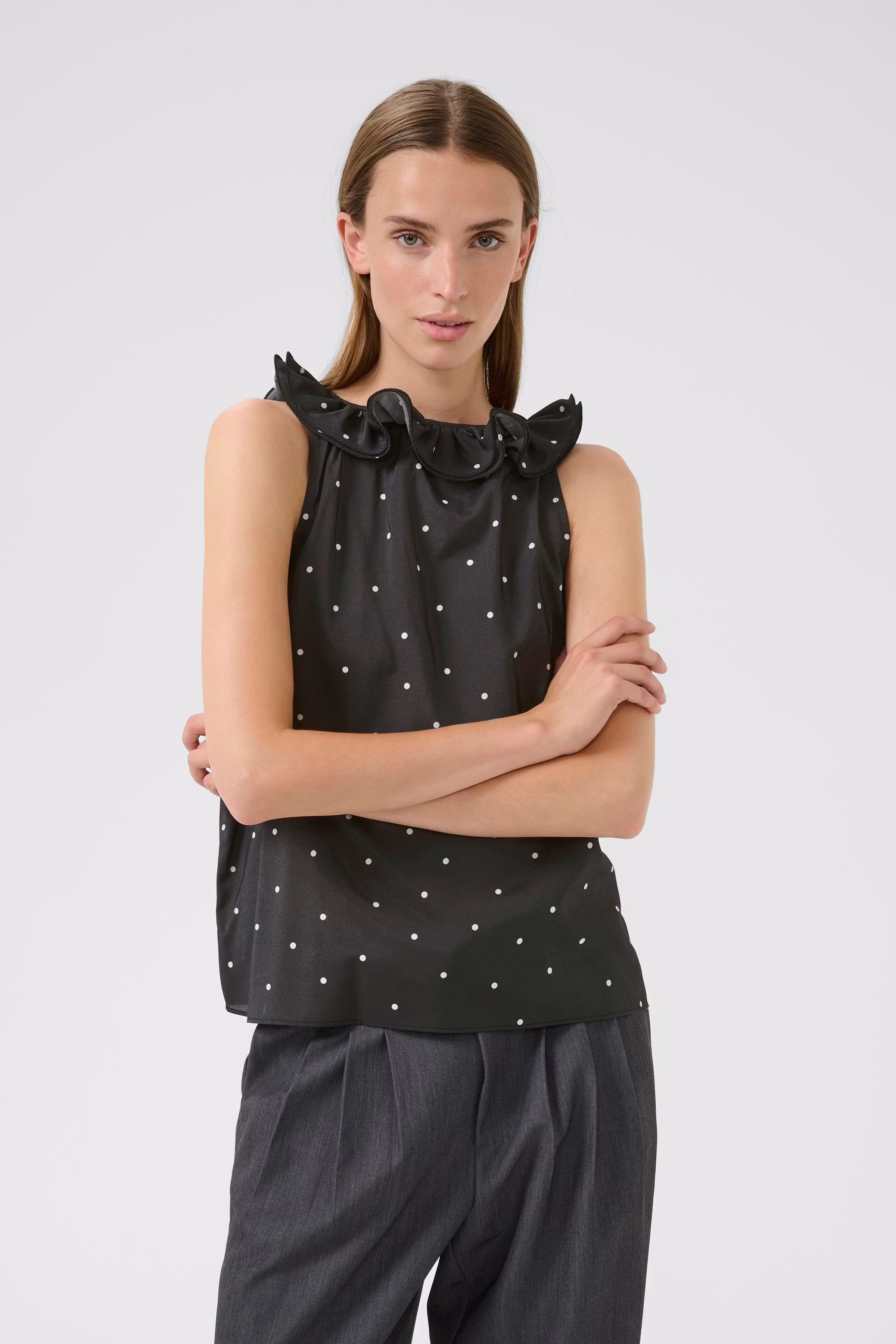 KBCaroline Top LOOKBOOK FRONT 10105720-108862