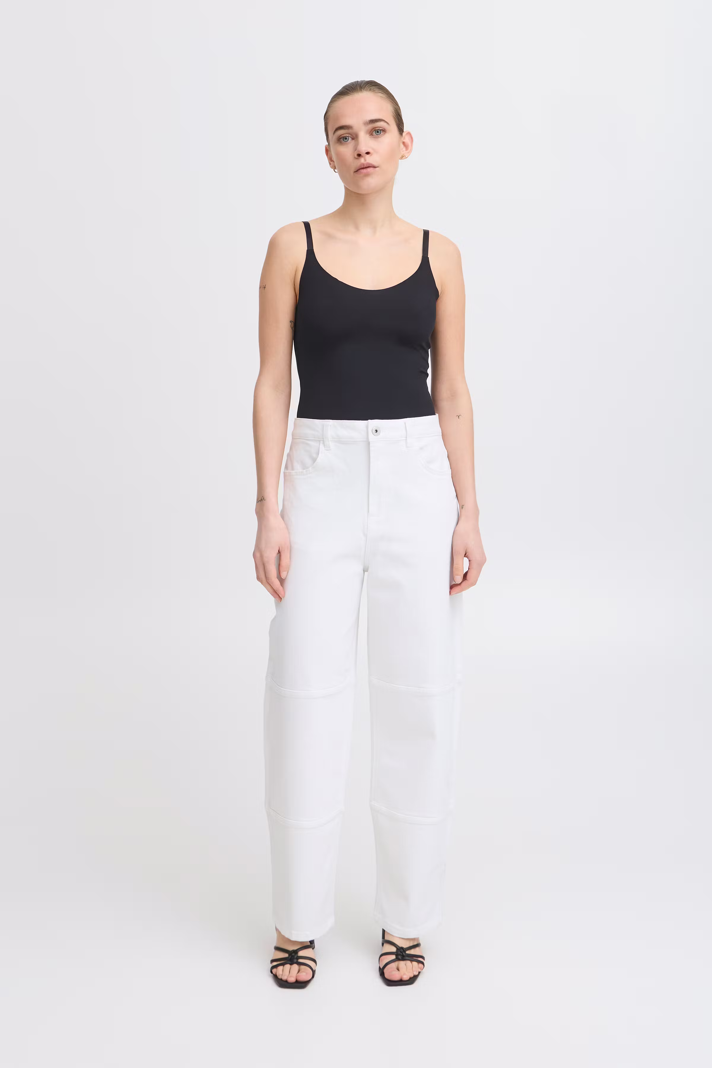 IHZIGGY Barrel Jeans LOOKBOOK FRONT 20122742-114800