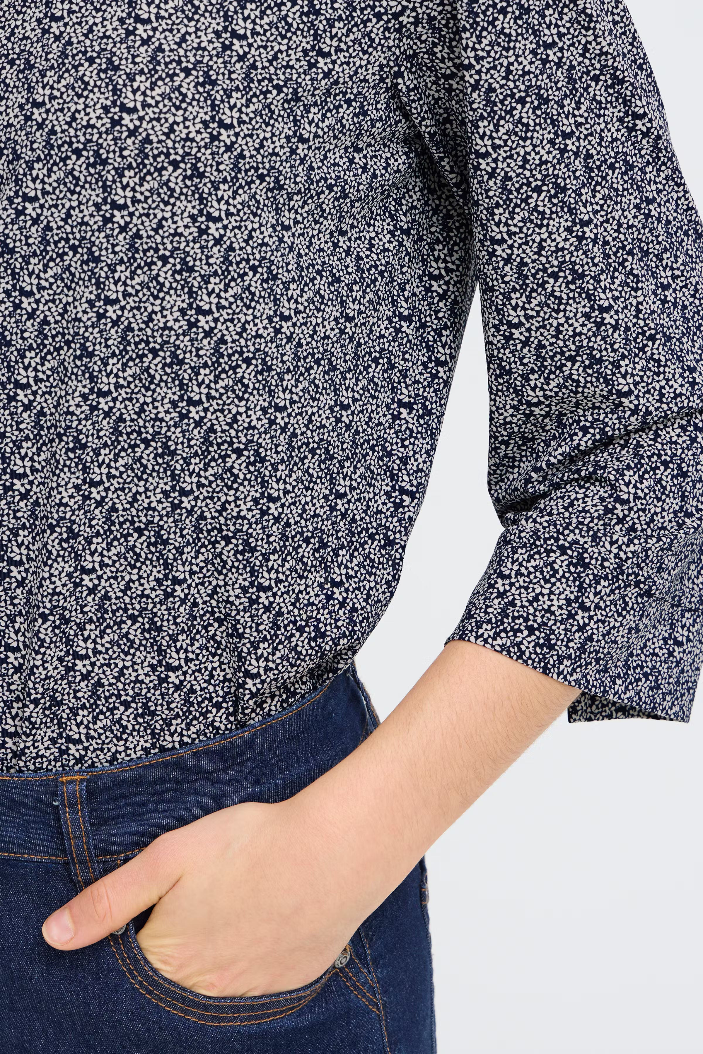 FRSEEN T-shirt LOOKBOOK DETAIL 20617416-900004549