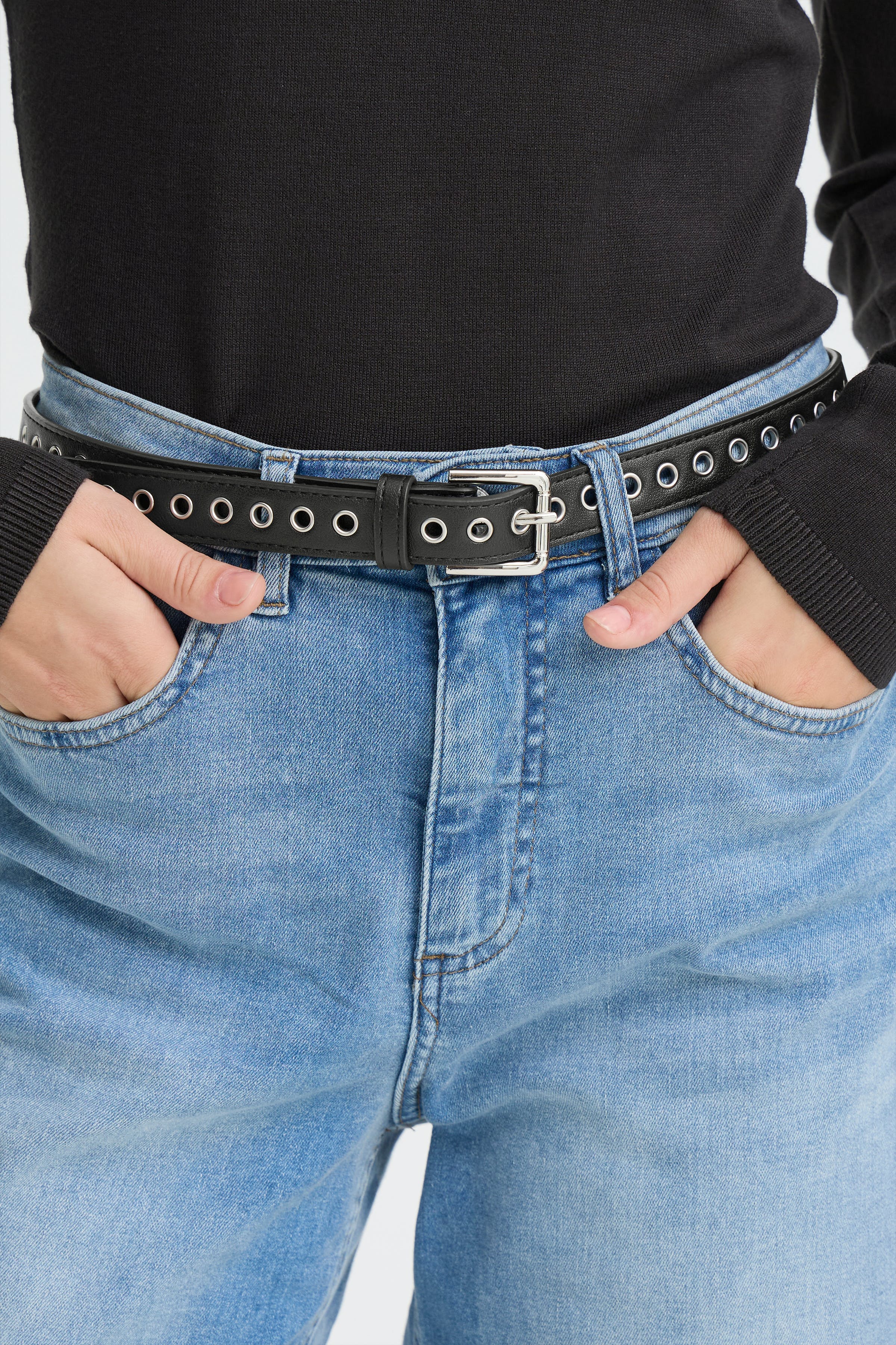 IALFRIDA Belte LOOKBOOK DETAIL 20125308-194008