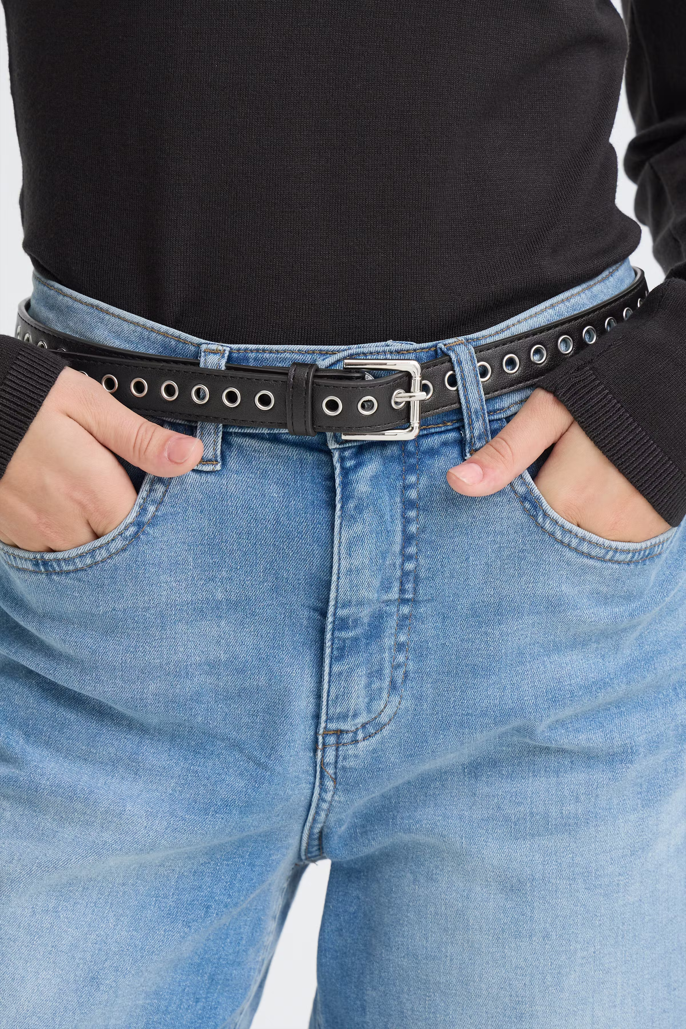 IALFRIDA Belt LOOKBOOK DETAIL 20125308-194008