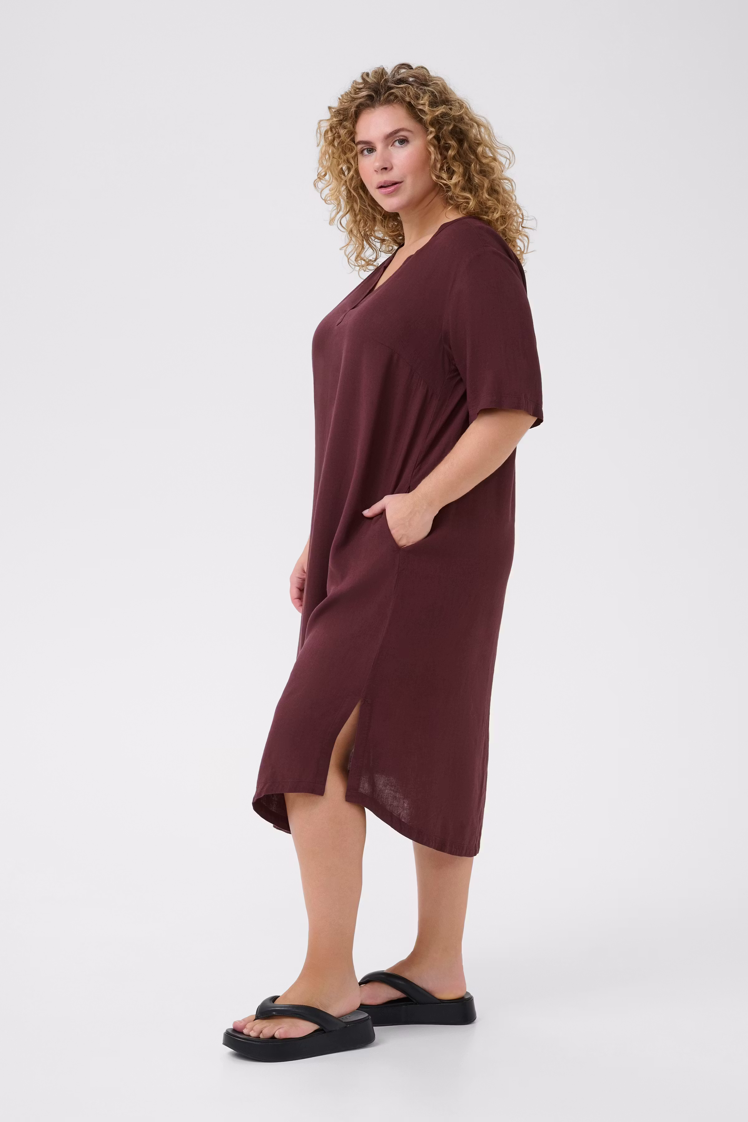 KCmille Leinenleid LOOKBOOK FRONT 10582218-191619