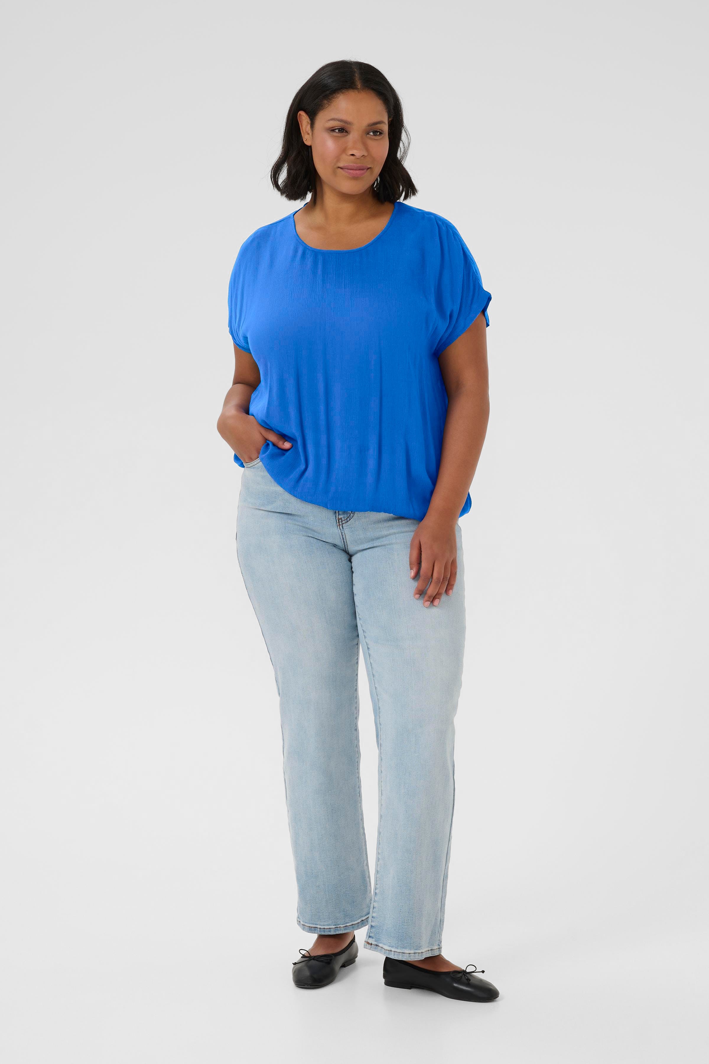 KCami Blouse LOOKBOOK FRONT 10580267-193952