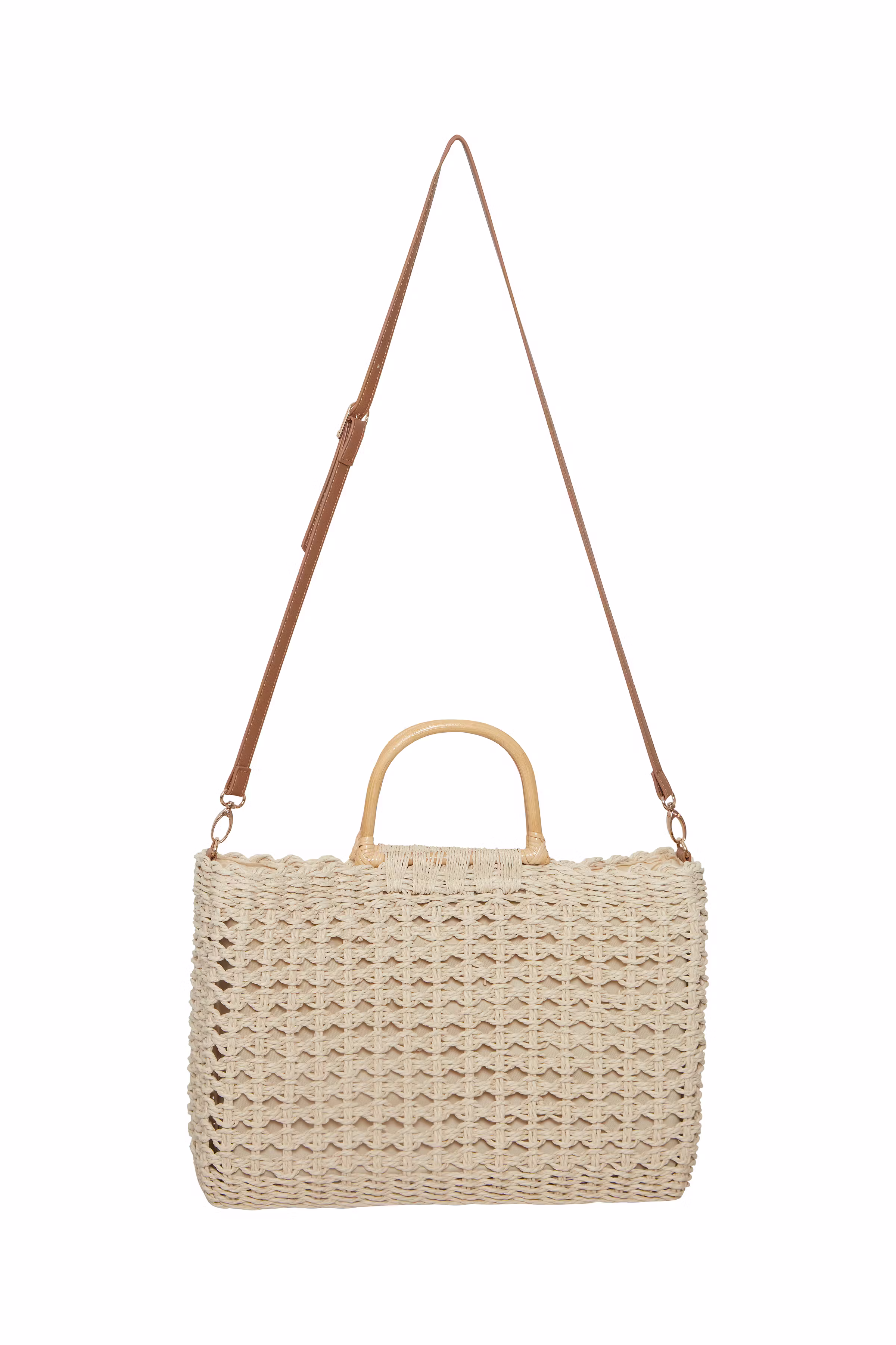 Pose PACK FRONT 20118646-151308