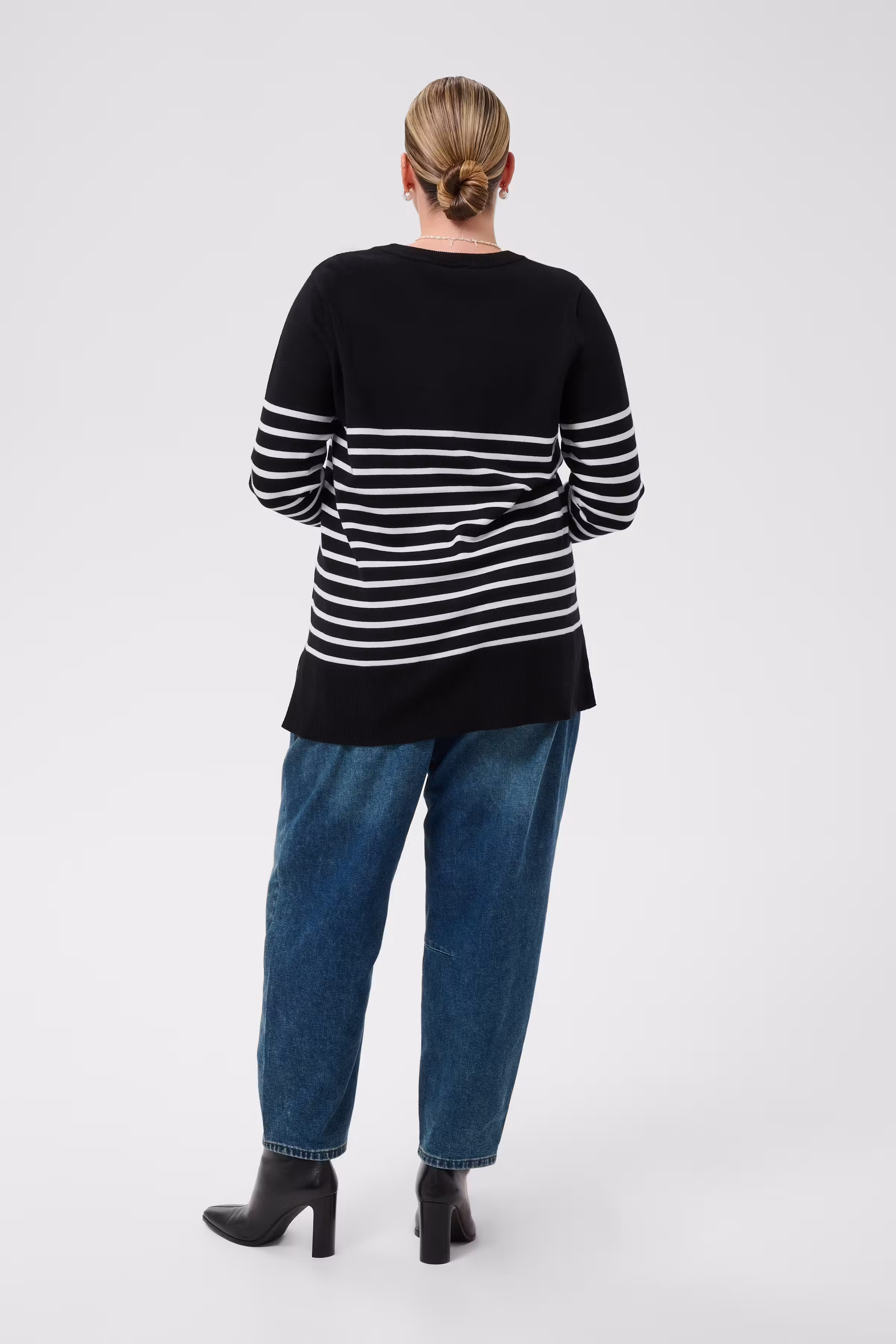 KCliona Pullover LOOKBOOK BACK 10584433-1000271