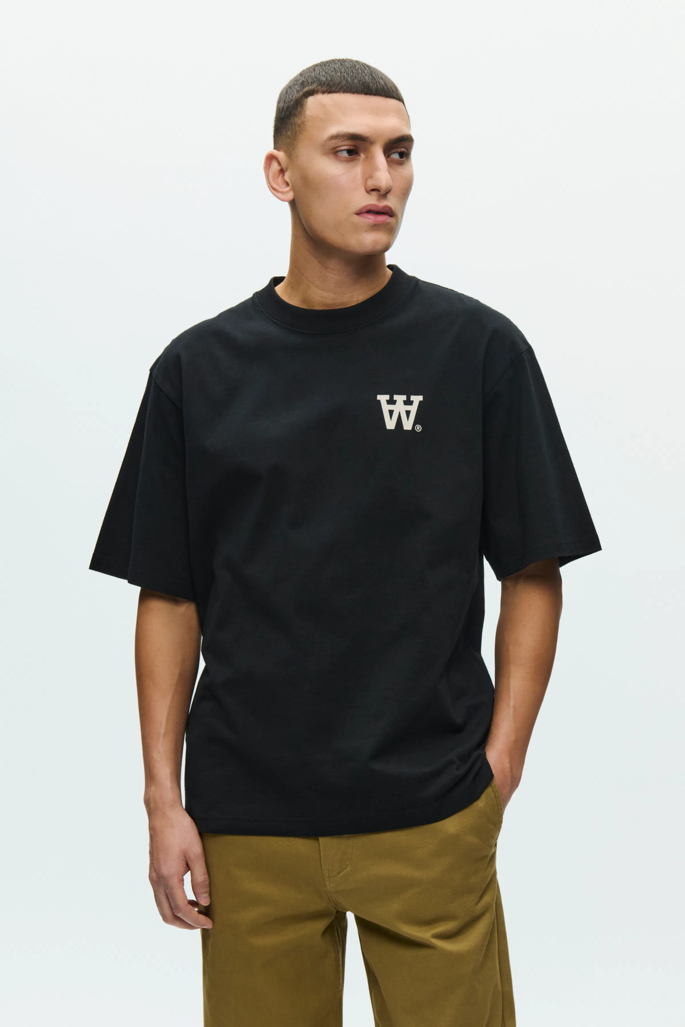 WWLiam T-shirt fence LOOKBOOK FRONT 30251969-303700