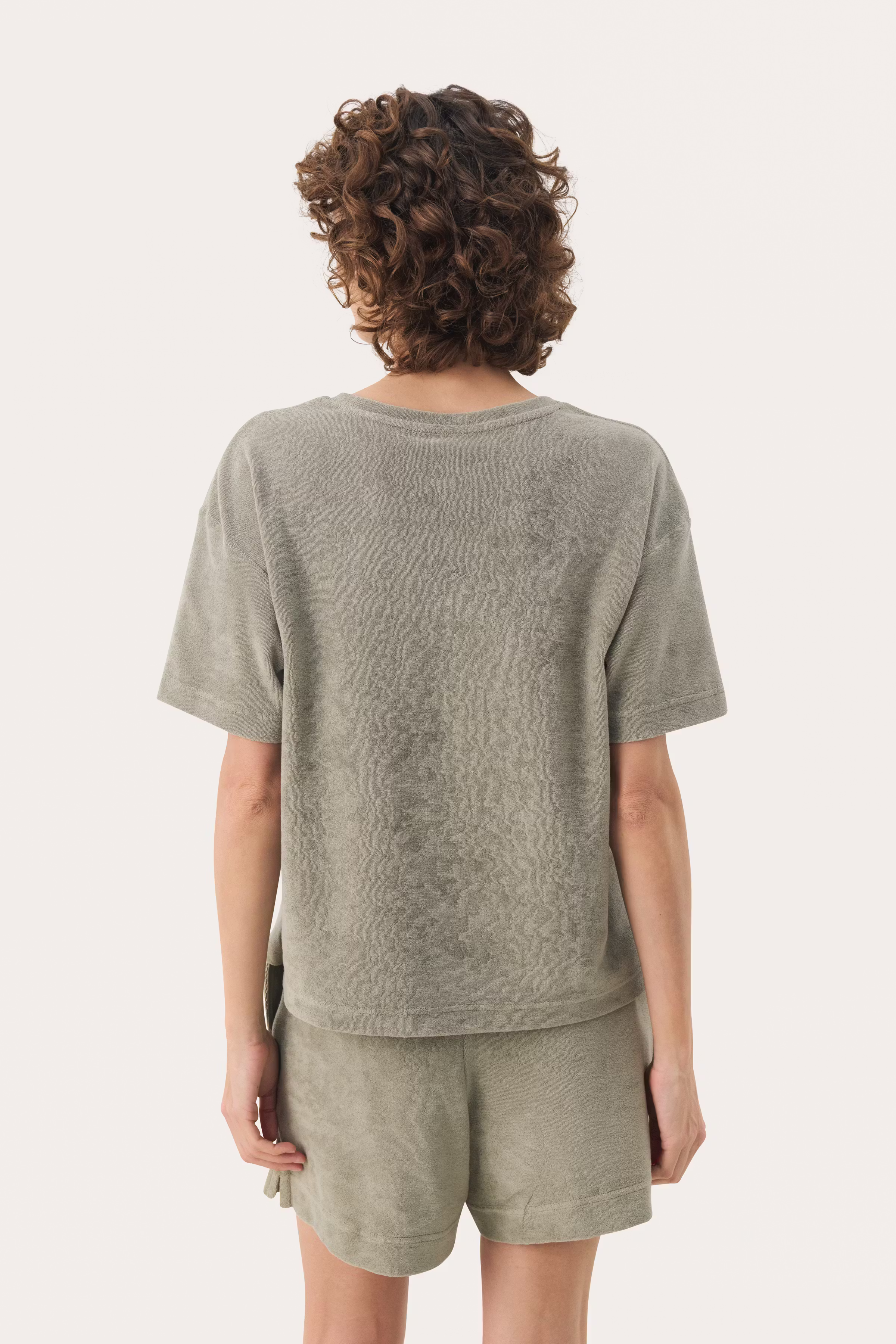 RyliePW T-shirt LOOKBOOK BACK 30309677-170613