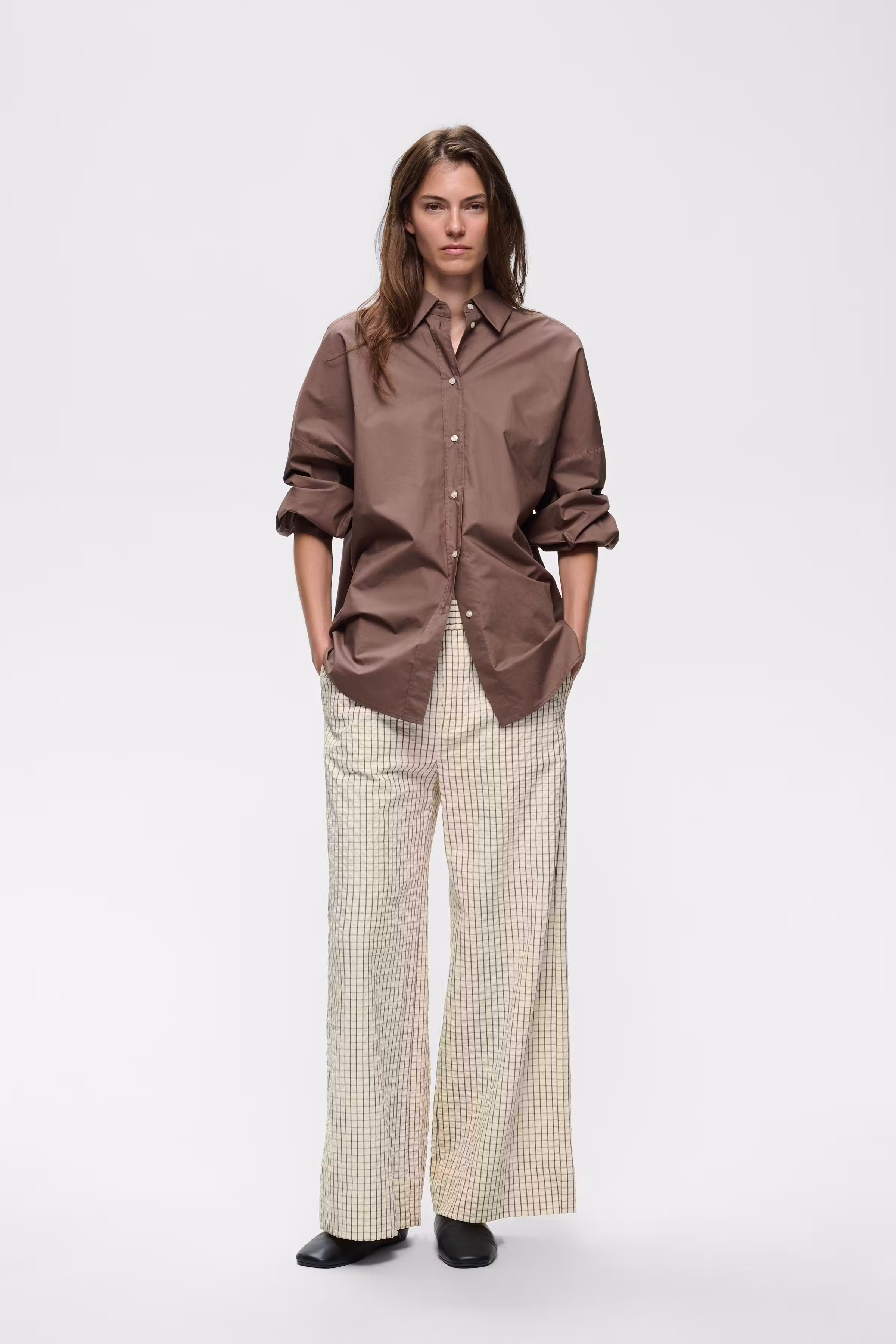 HEROIW Trousers LOOKBOOK FRONT 30112719-120601