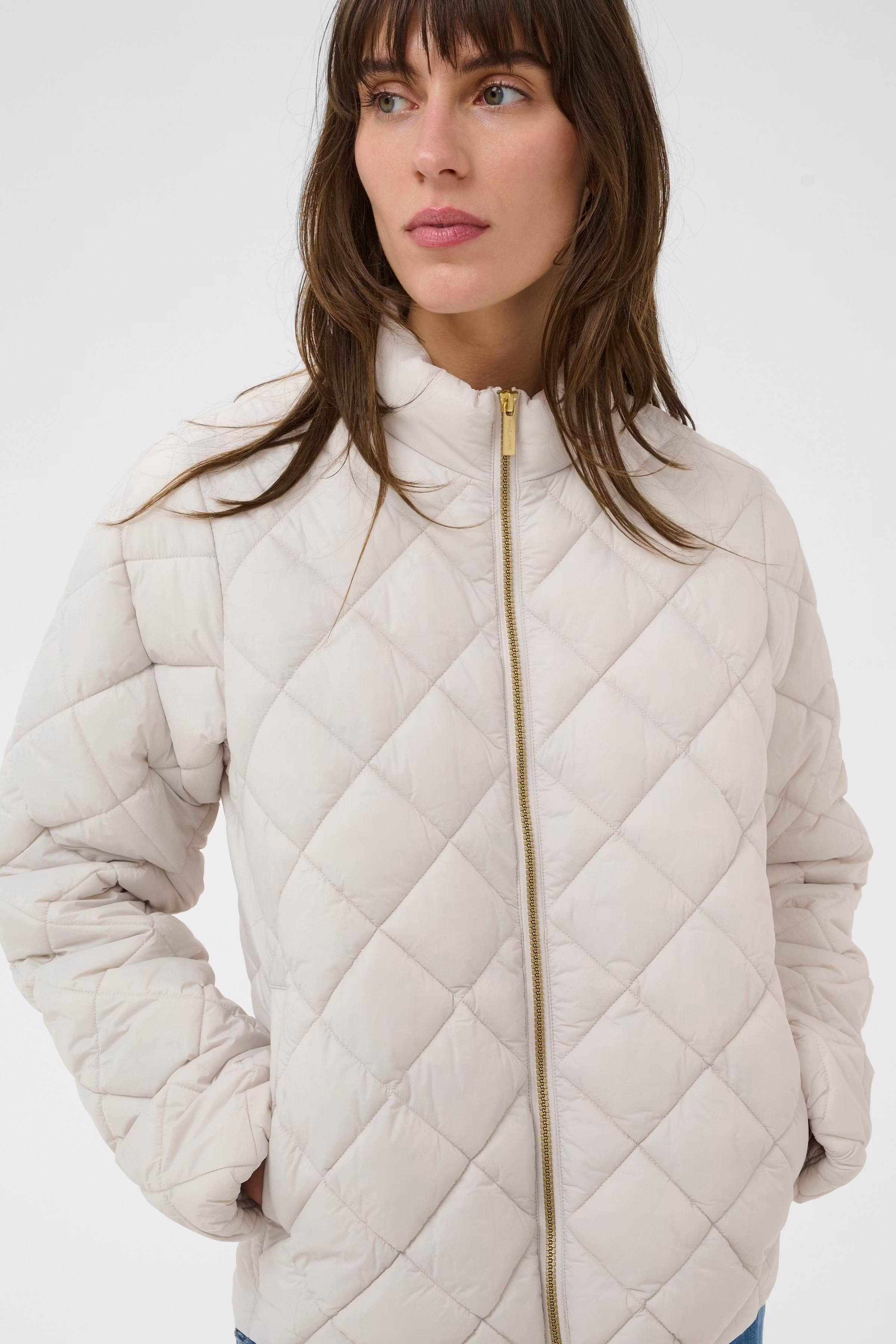 OliaPW Outerwear LOOKBOOK BACK 30310243-144002