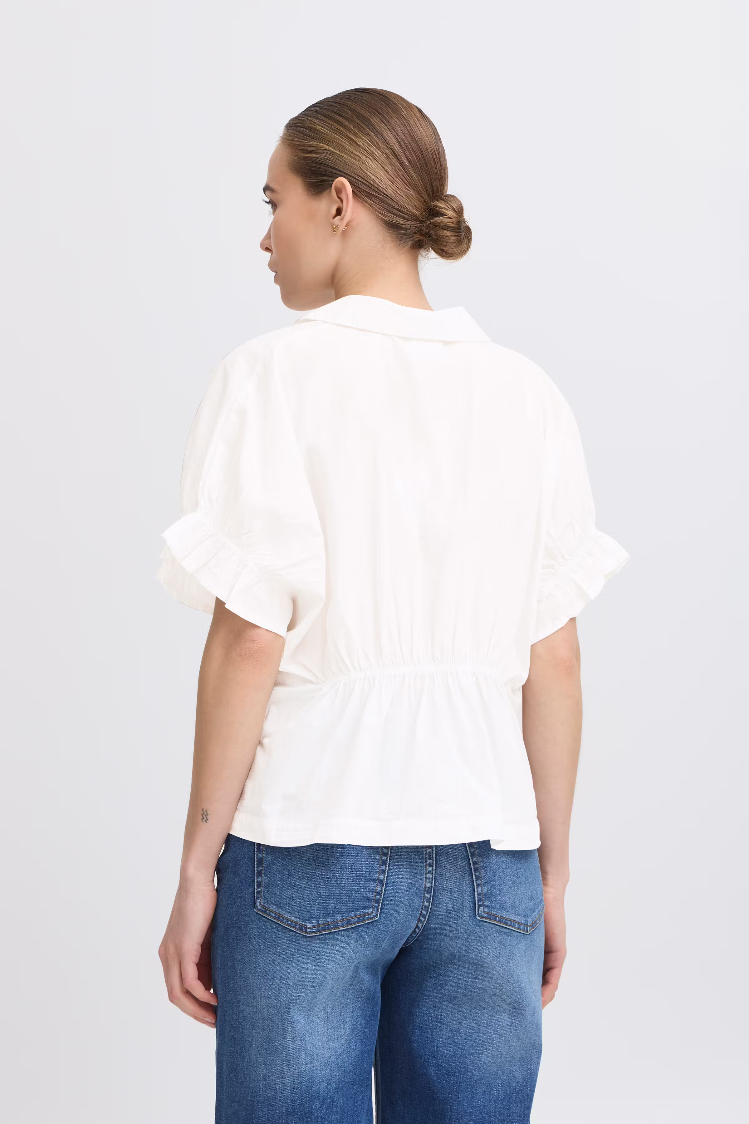 IHSAMI shirt LOOKBOOK BACK 20122835-114201