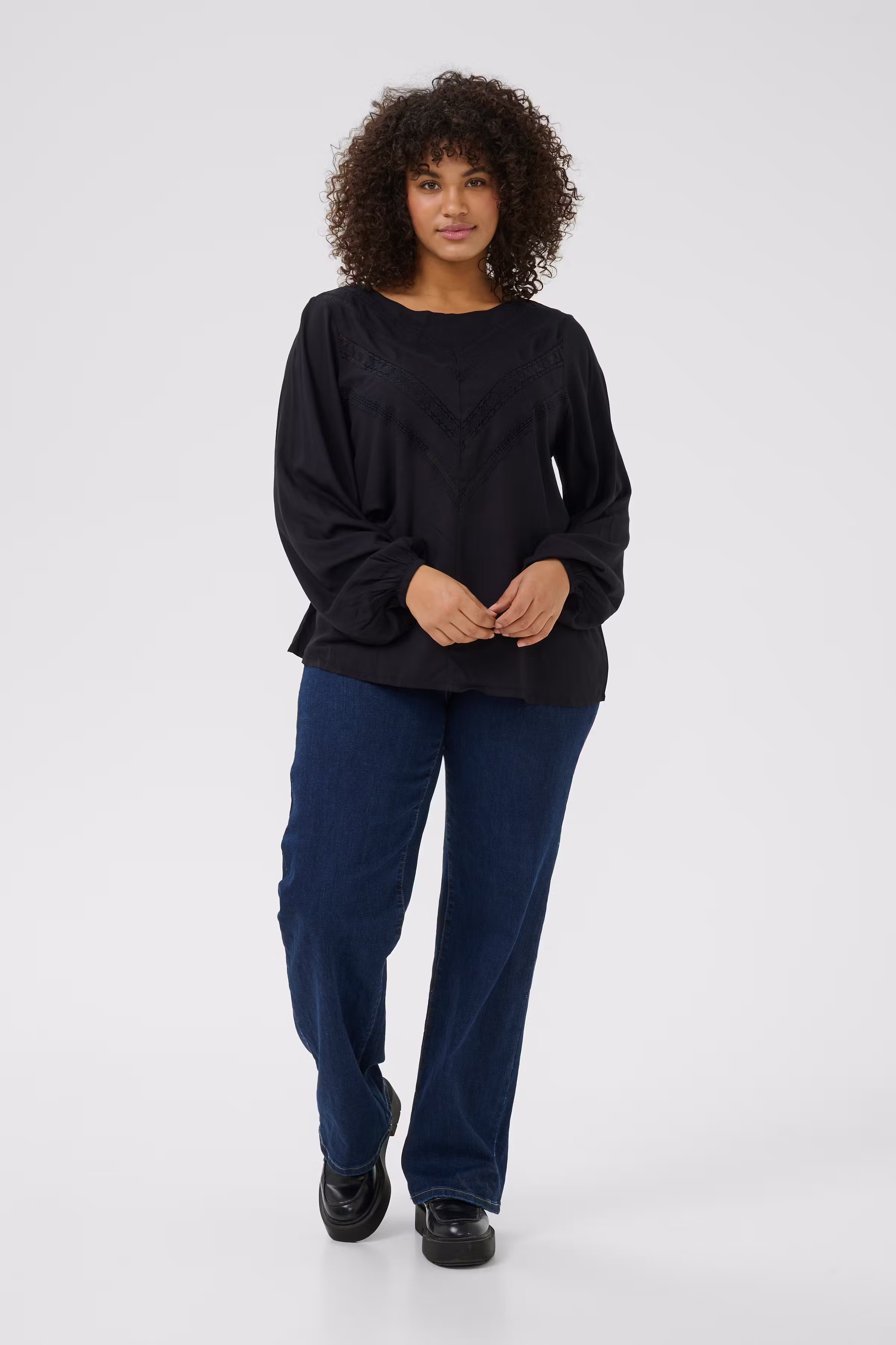 KCelina Blus LOOKBOOK FRONT 10582767-100121