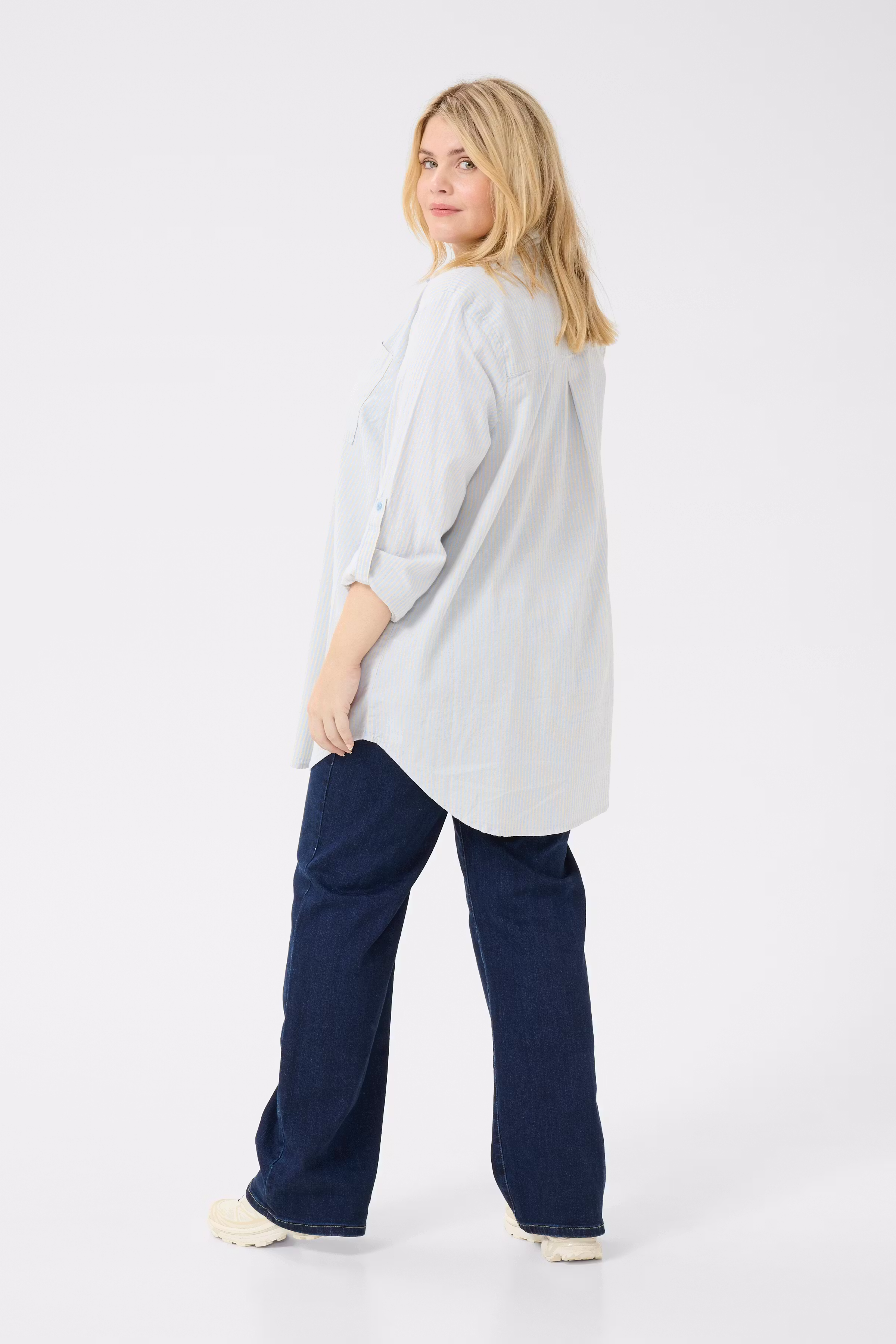 KCnana Tunika LOOKBOOK BACK 10583332-107728