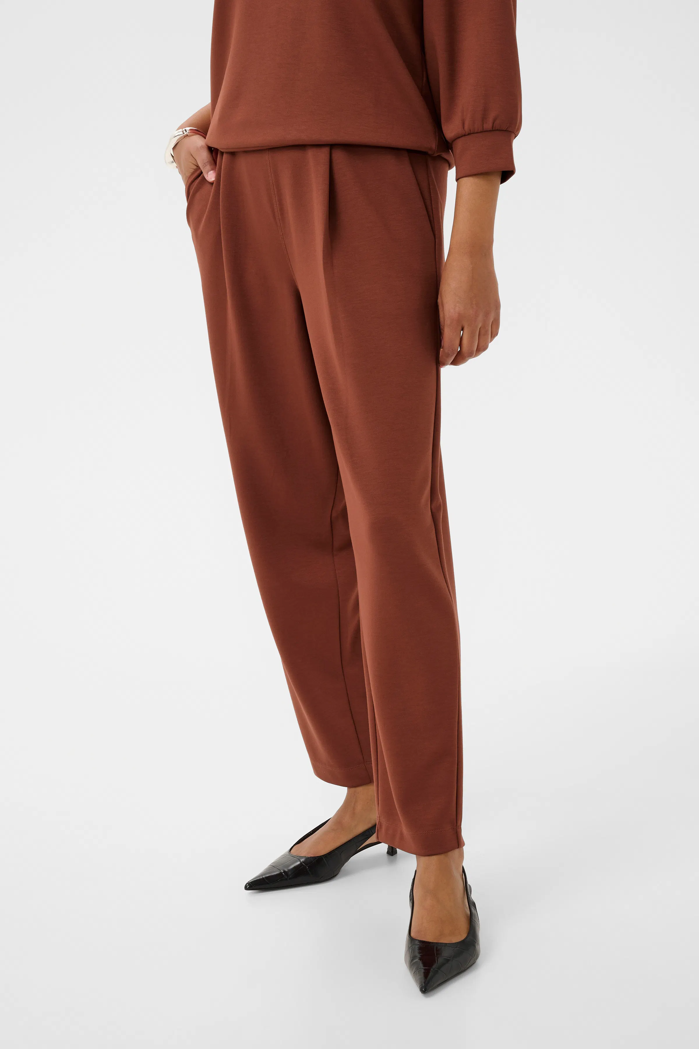 KAannie Bukser LOOKBOOK FRONT 10511588-191334