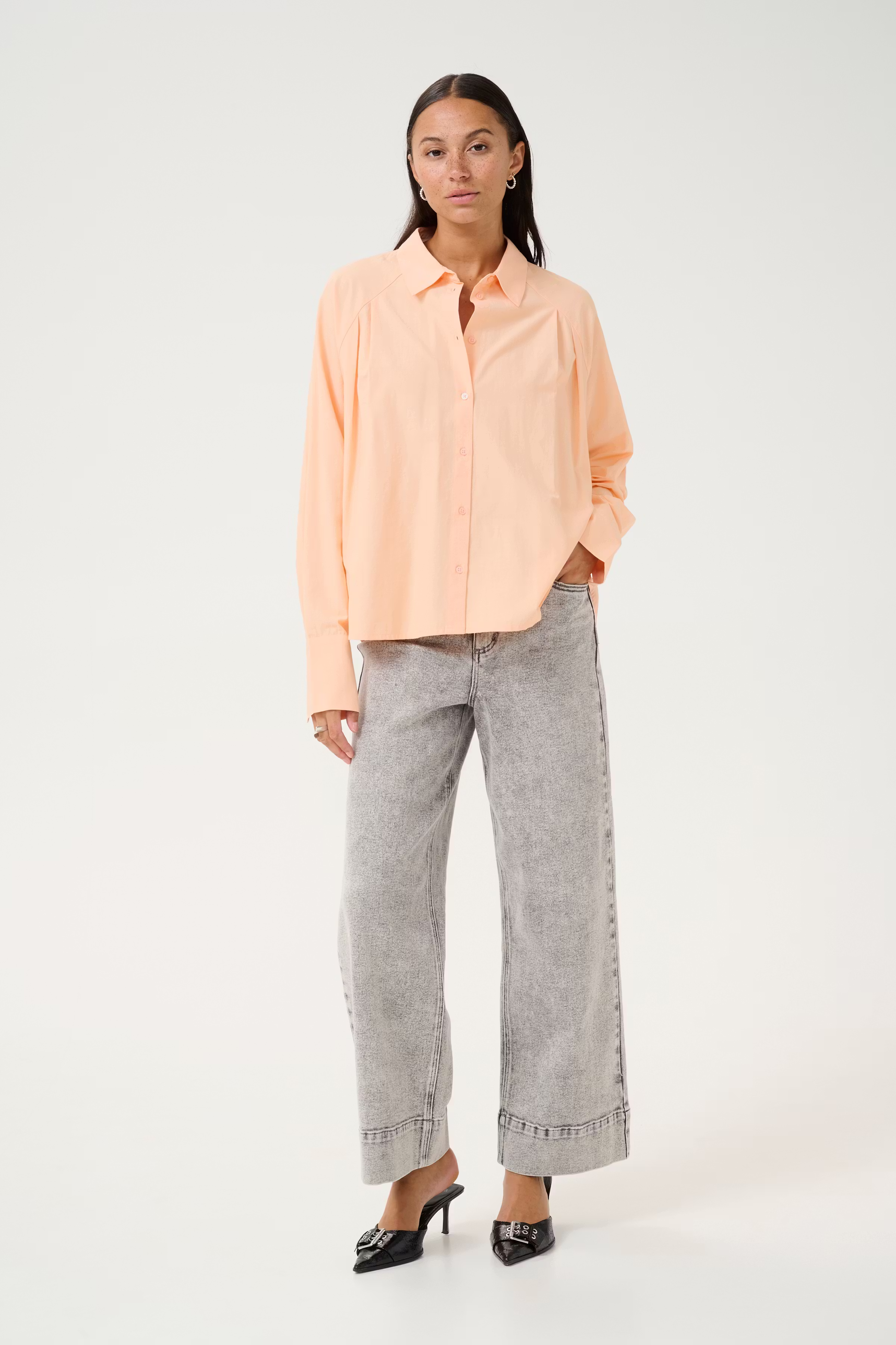 KAhaily Skjorta LOOKBOOK FRONT 10509632-141228