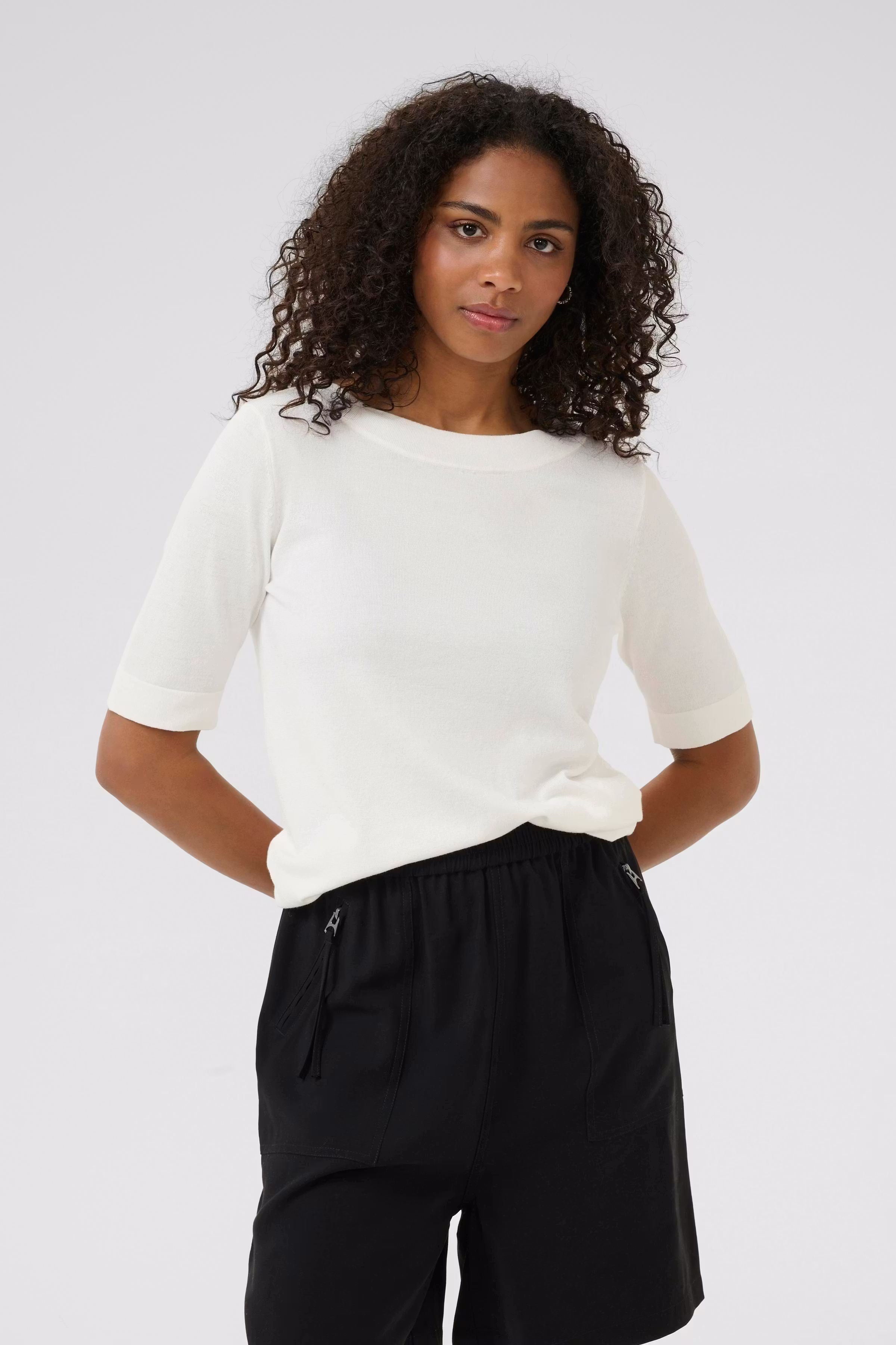 KAlizza Pullover LOOKBOOK FRONT 10510252-110602