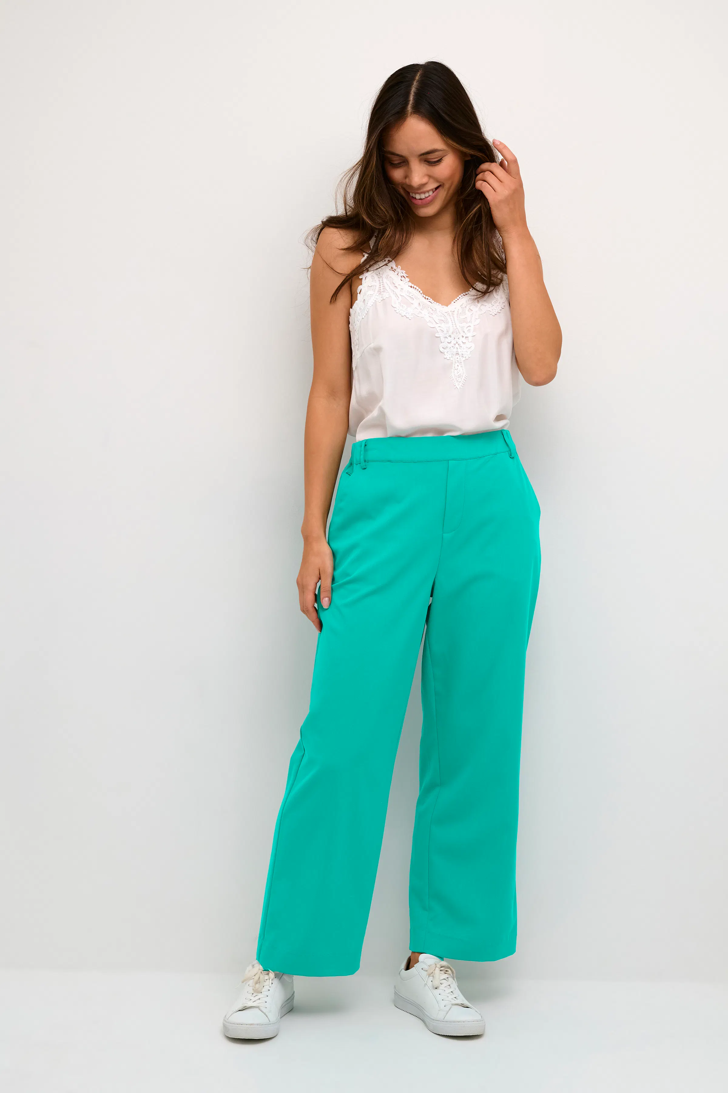 CRKaja Trousers LOOKBOOK FRONT 10611337-175130