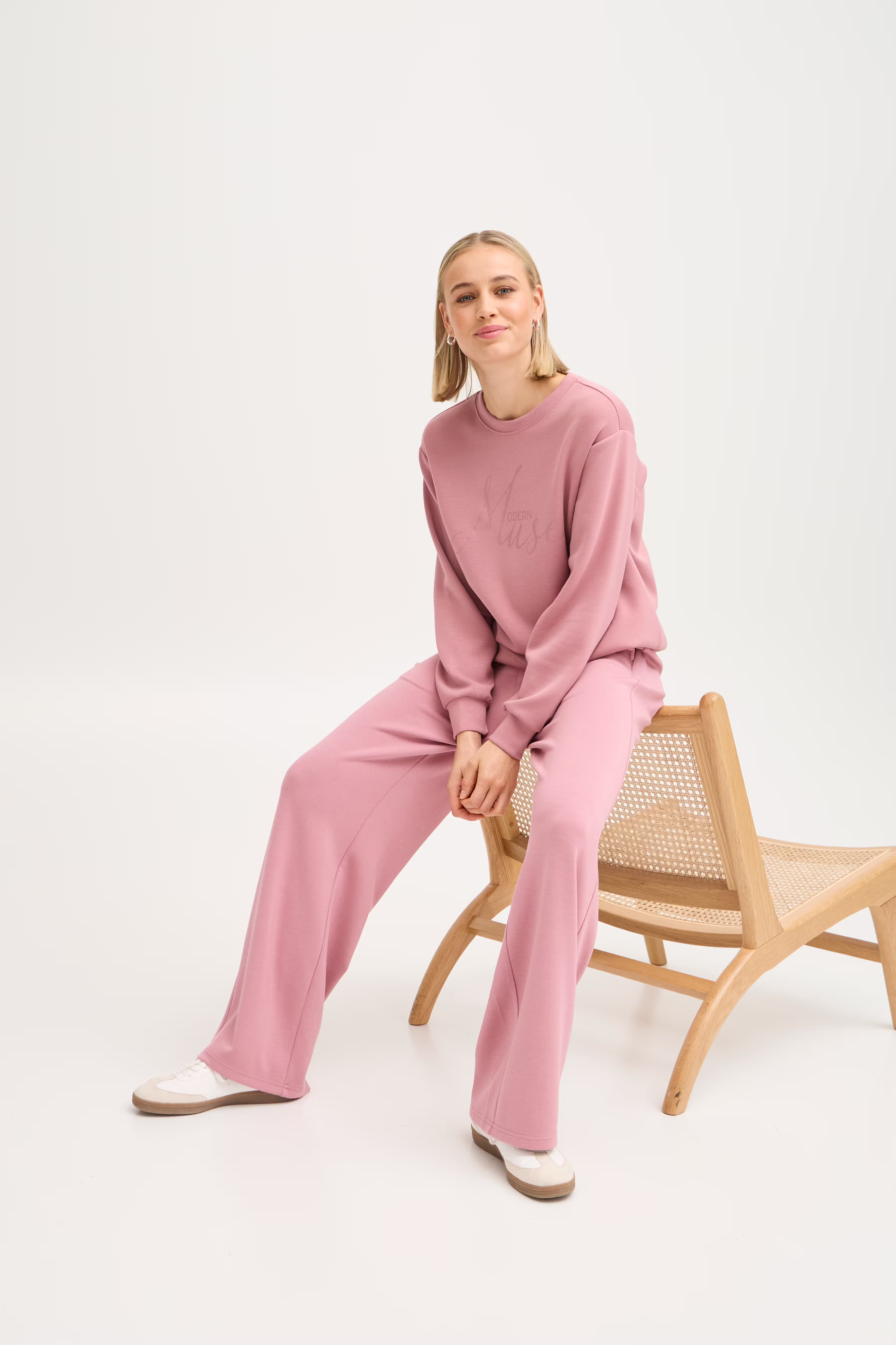 FRAURORA Pants Casual LOCATION NONE 20615556-171512