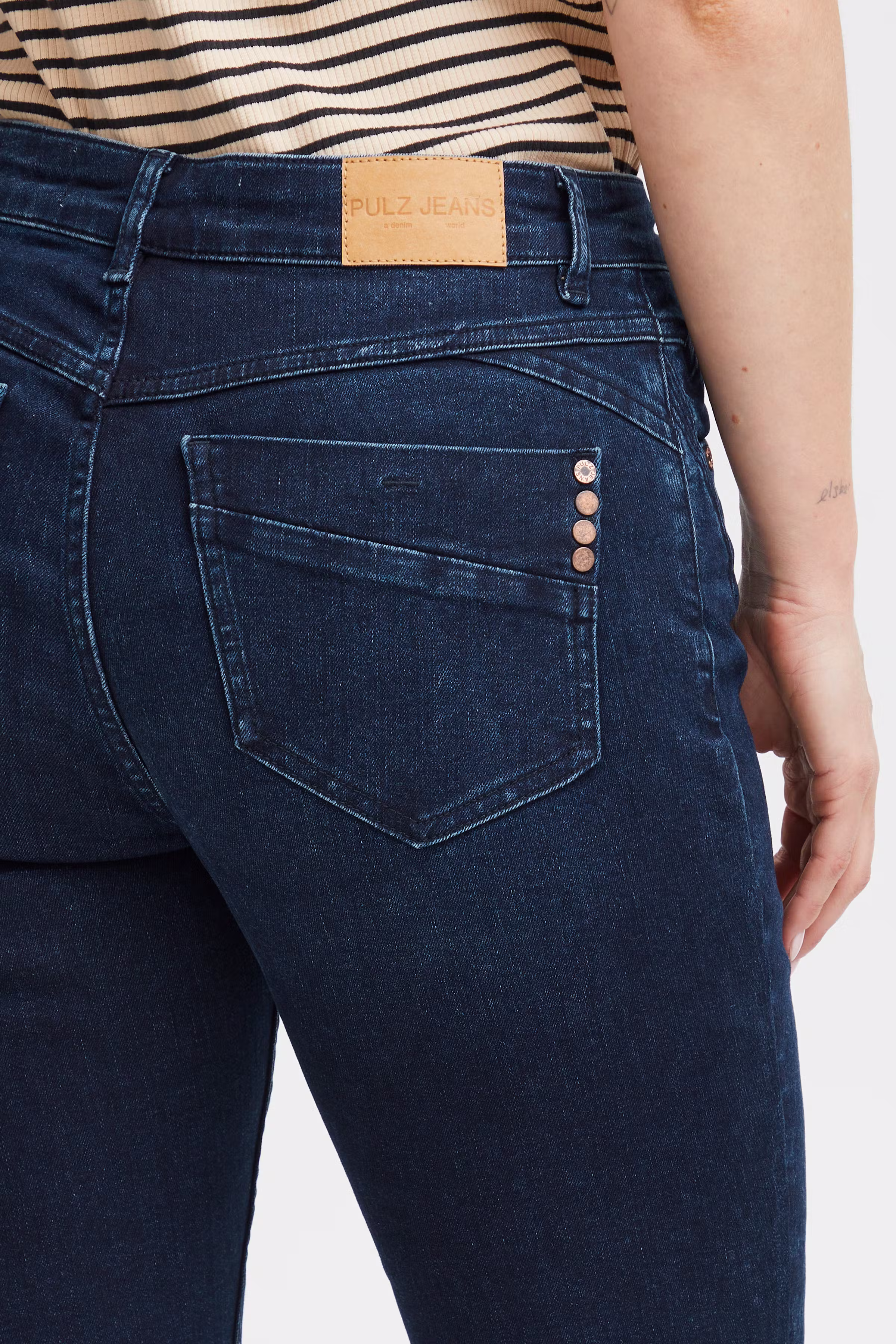 PZCARMEN Jeans LOOKBOOK DETAIL 50207826-201334