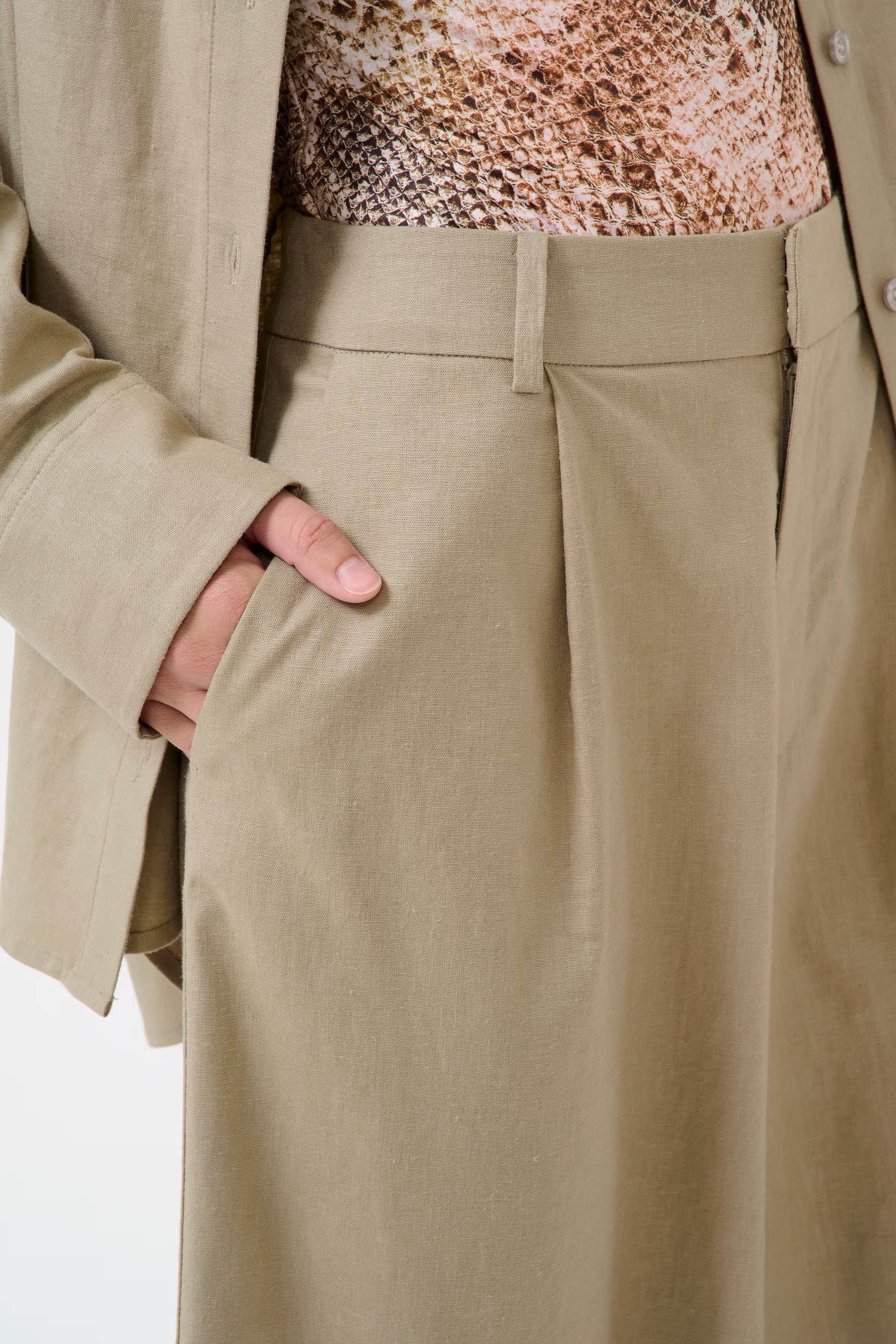 GZizza linen shorts LOOKBOOK DETAIL 10910281-170510