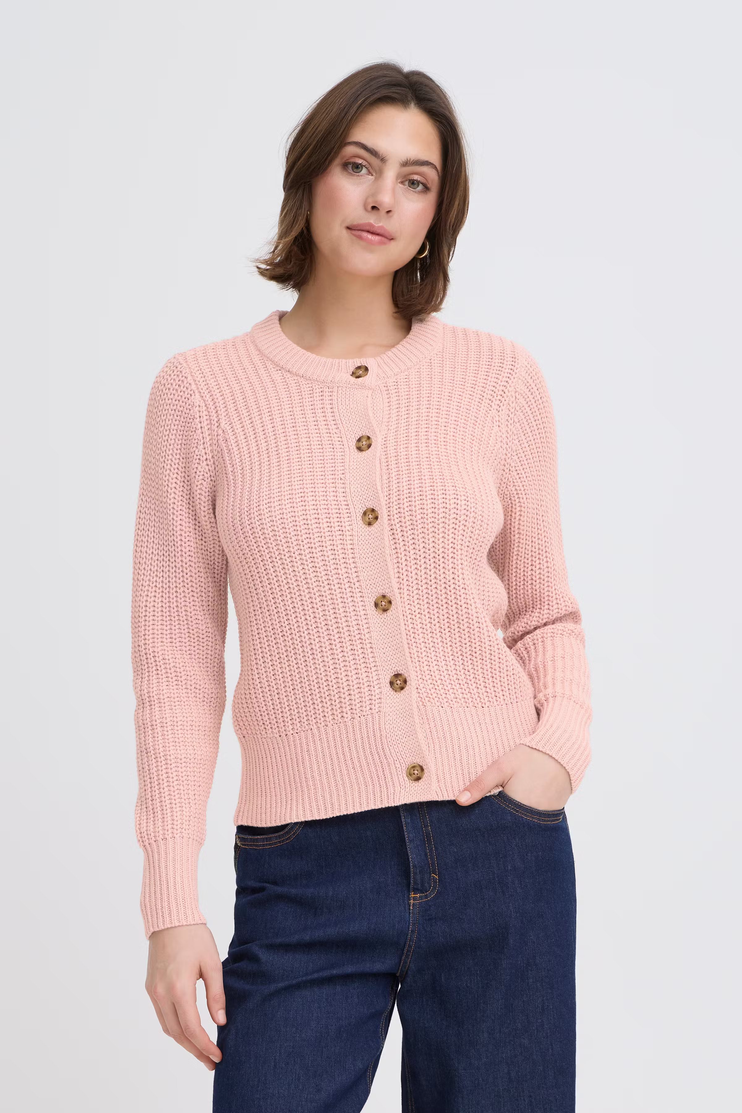 FRKAMIA Cardigan LOOKBOOK FRONT 20616360-141506