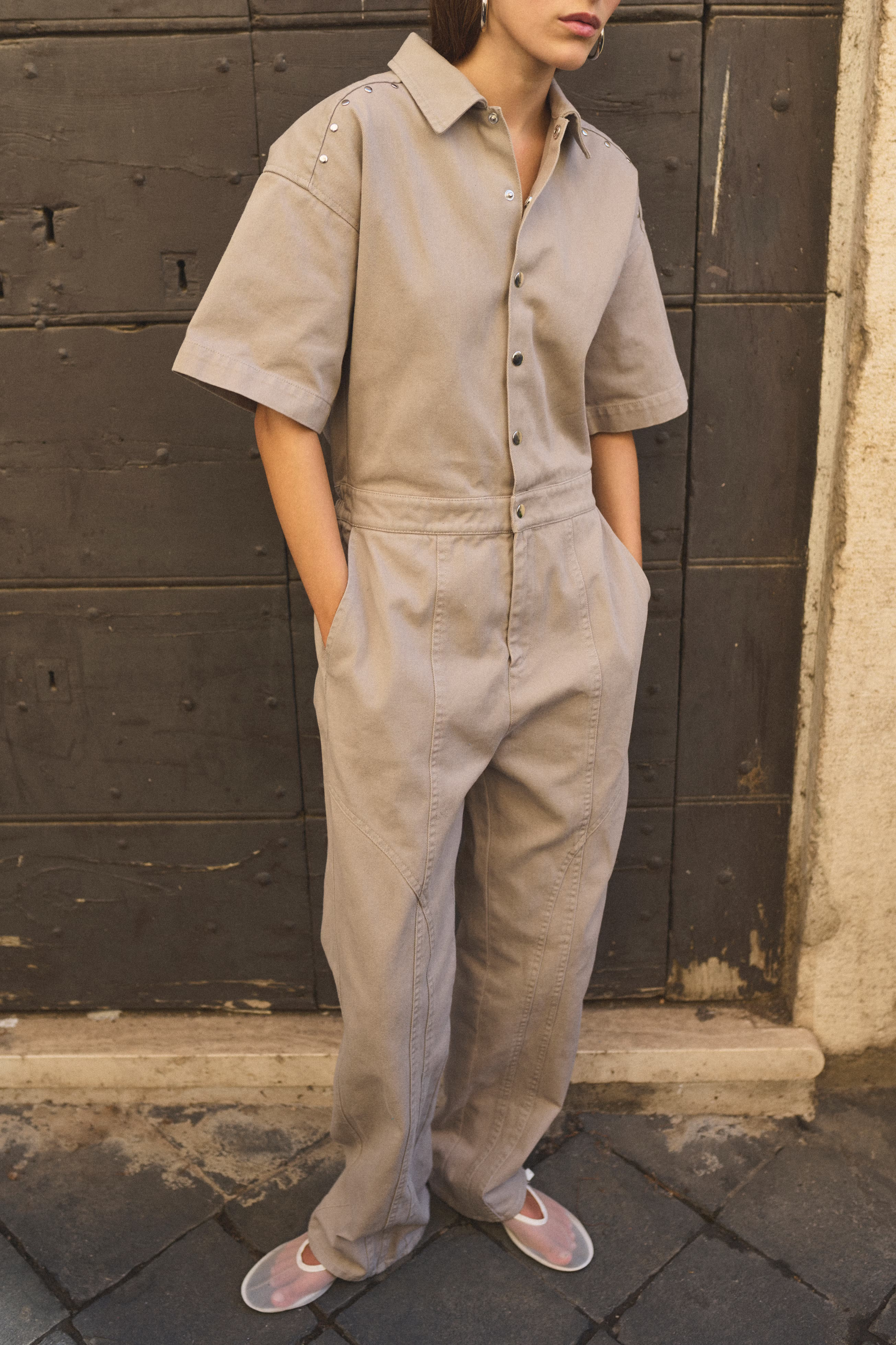 KBUnique Jumpsuit LOCATION NONE 10105359-165803