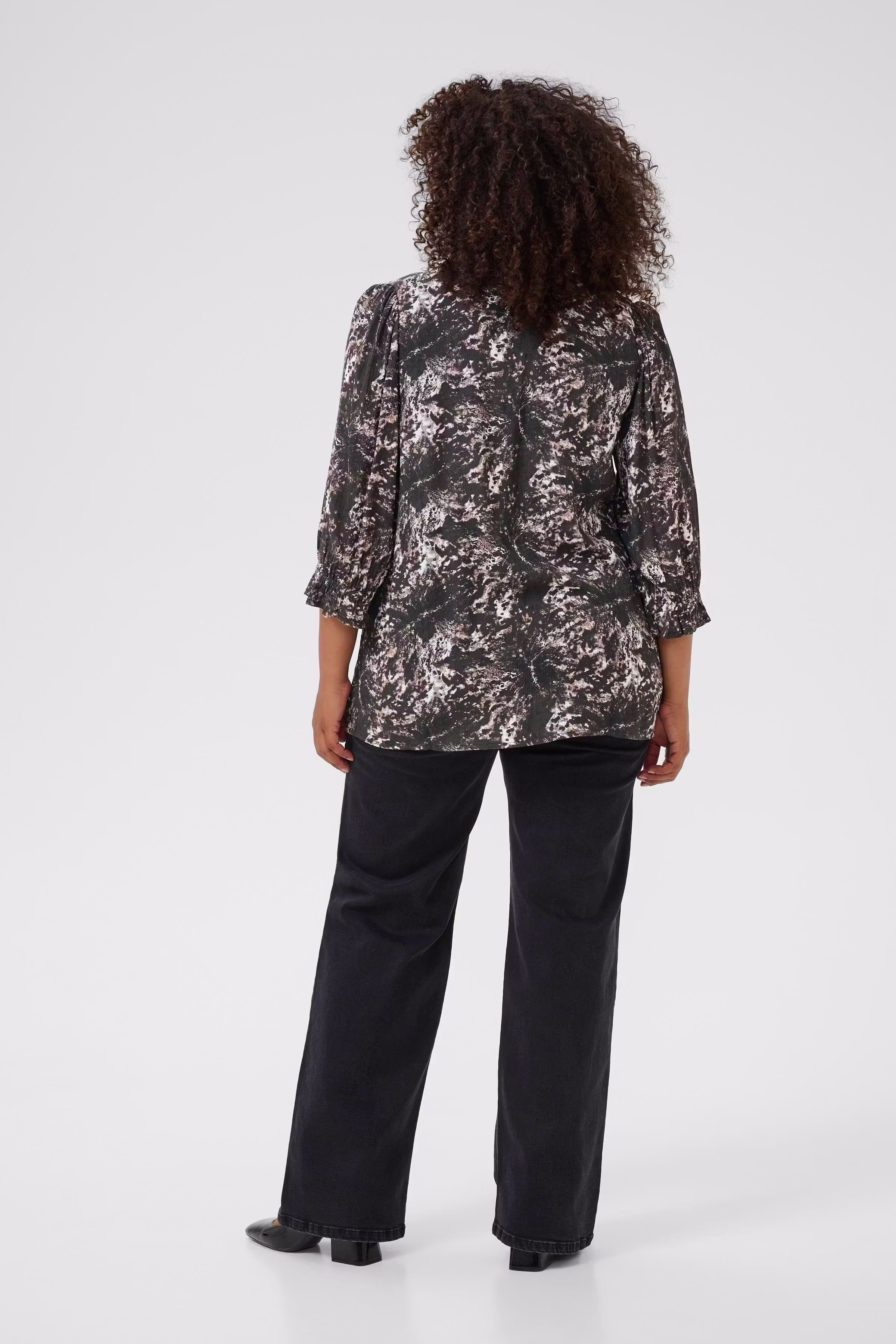 KClunda Bluse LOOKBOOK BACK 10583713-108203